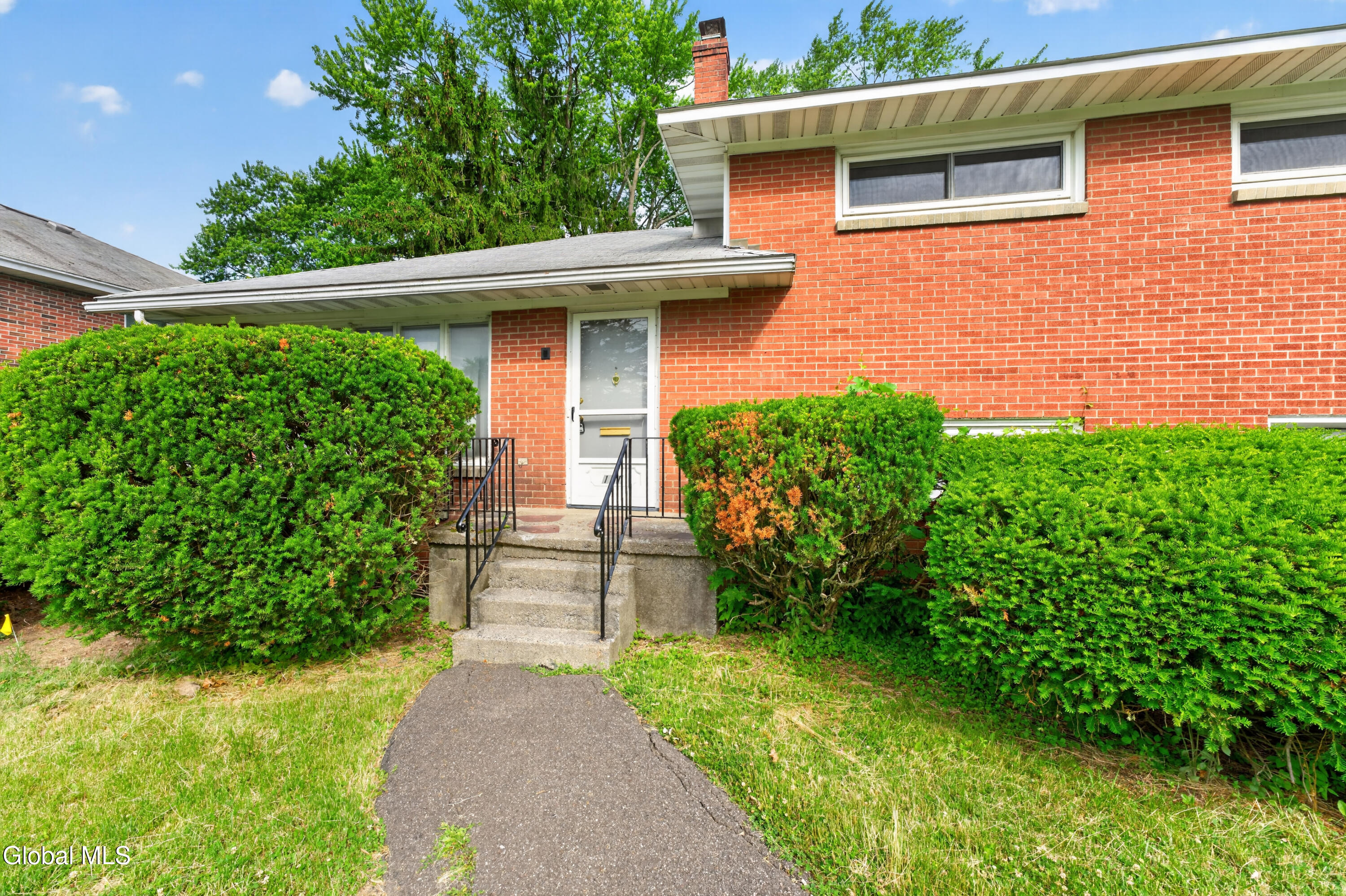 121 Ramsey Place