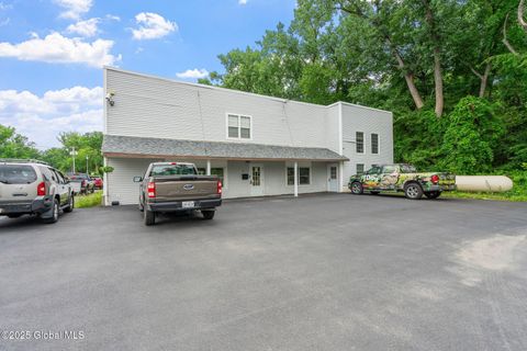 Photo of 398 Anthony Street, Schenectady, NY 12308 (MLS # 202517530)
