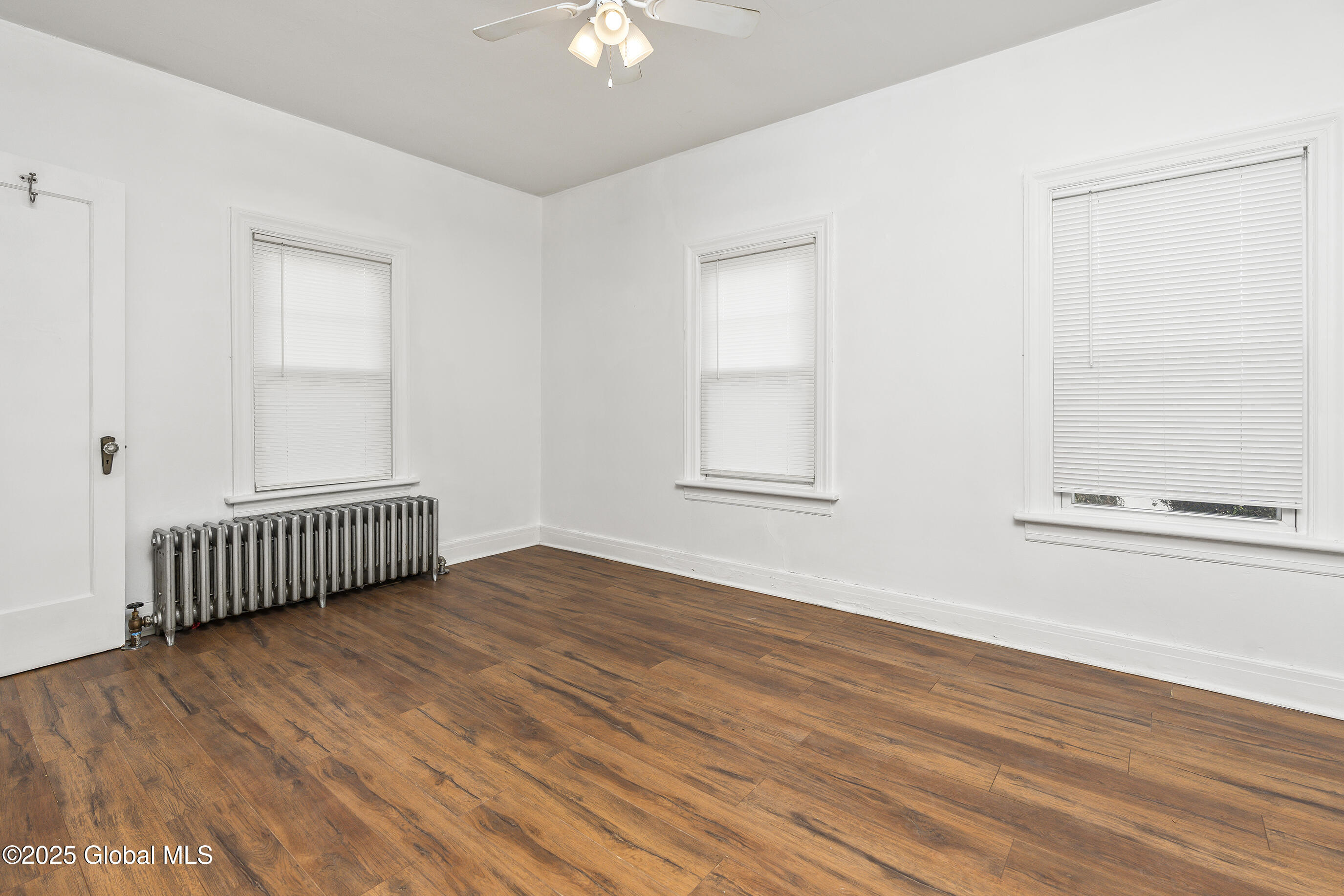 12 Grounds Place, Albany, New York image 29