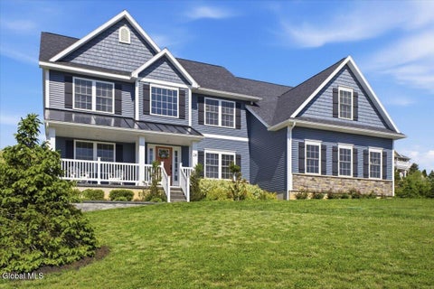 Homes For Sale - 28 Park Ridge Drive<br/> East Greenbush, NY 12061