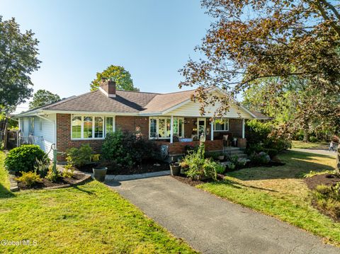 Photo of 8 Daisy Lane, Albany, NY 12211 (MLS # 202526648)