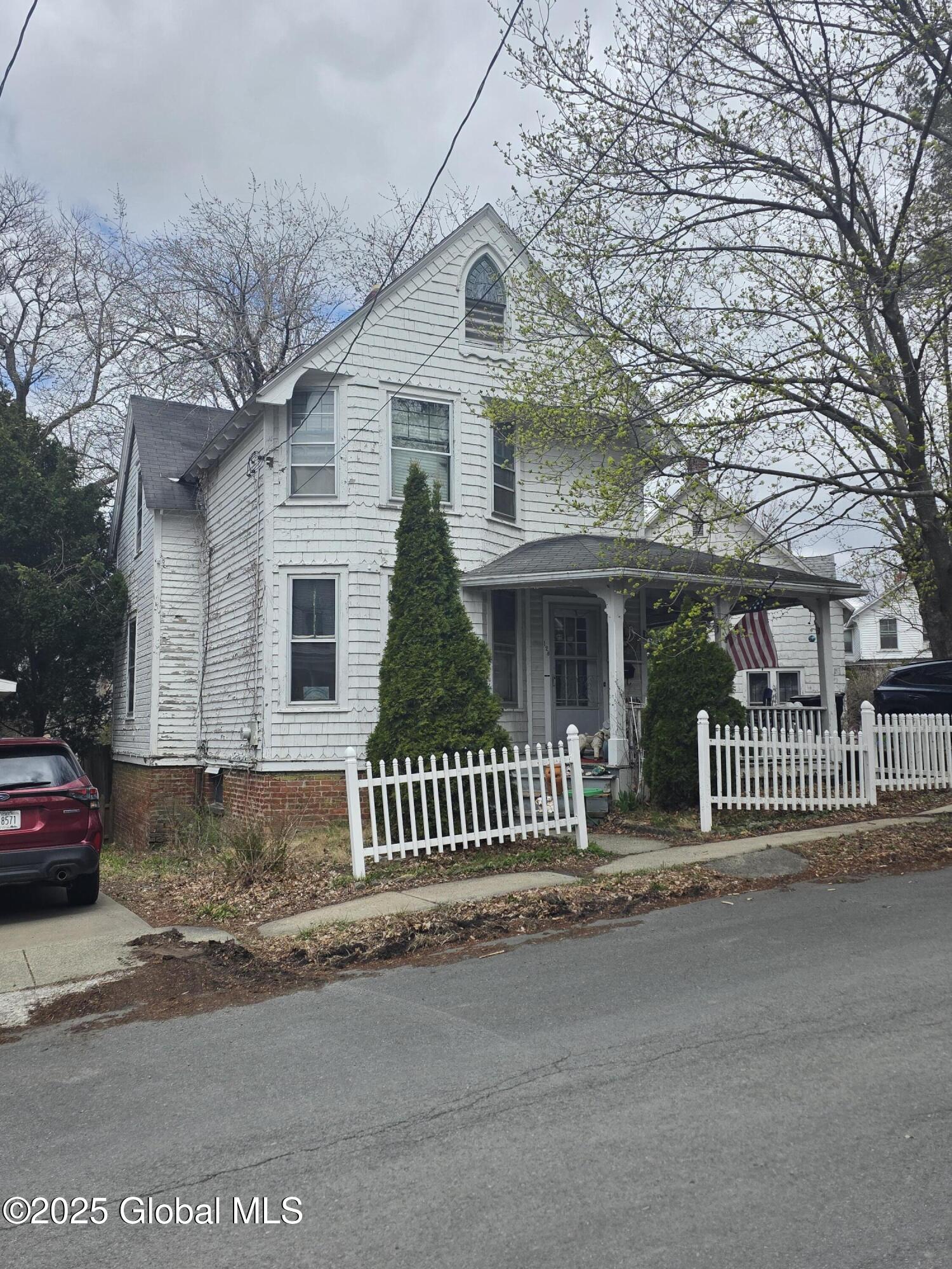 123 Maple Avenue, Troy, New York image 2