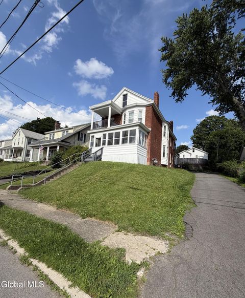 Photo of 26 Kinloch Avenue #Unit 1, Troy, NY 12180 (MLS # 202621707)