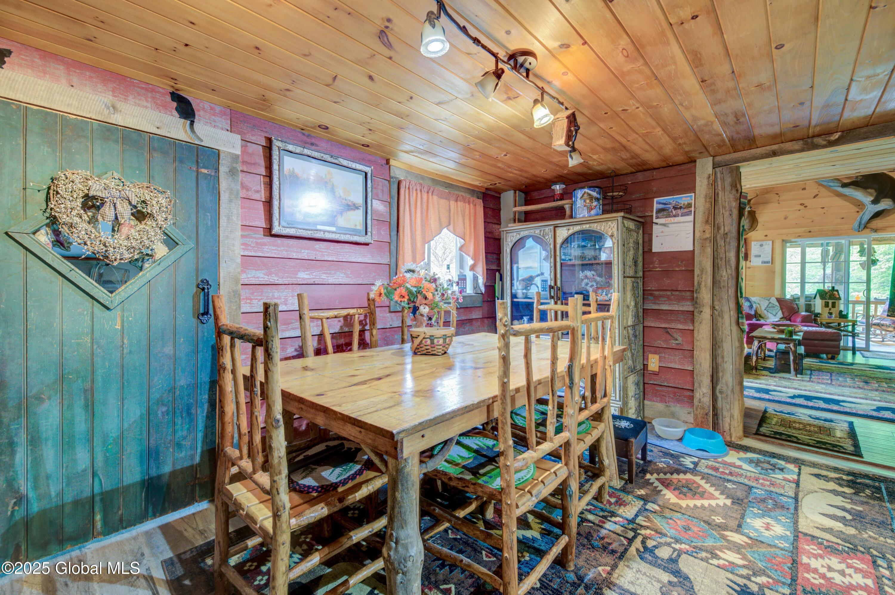 34 Rosebloom Road, Hadley, New York image 15