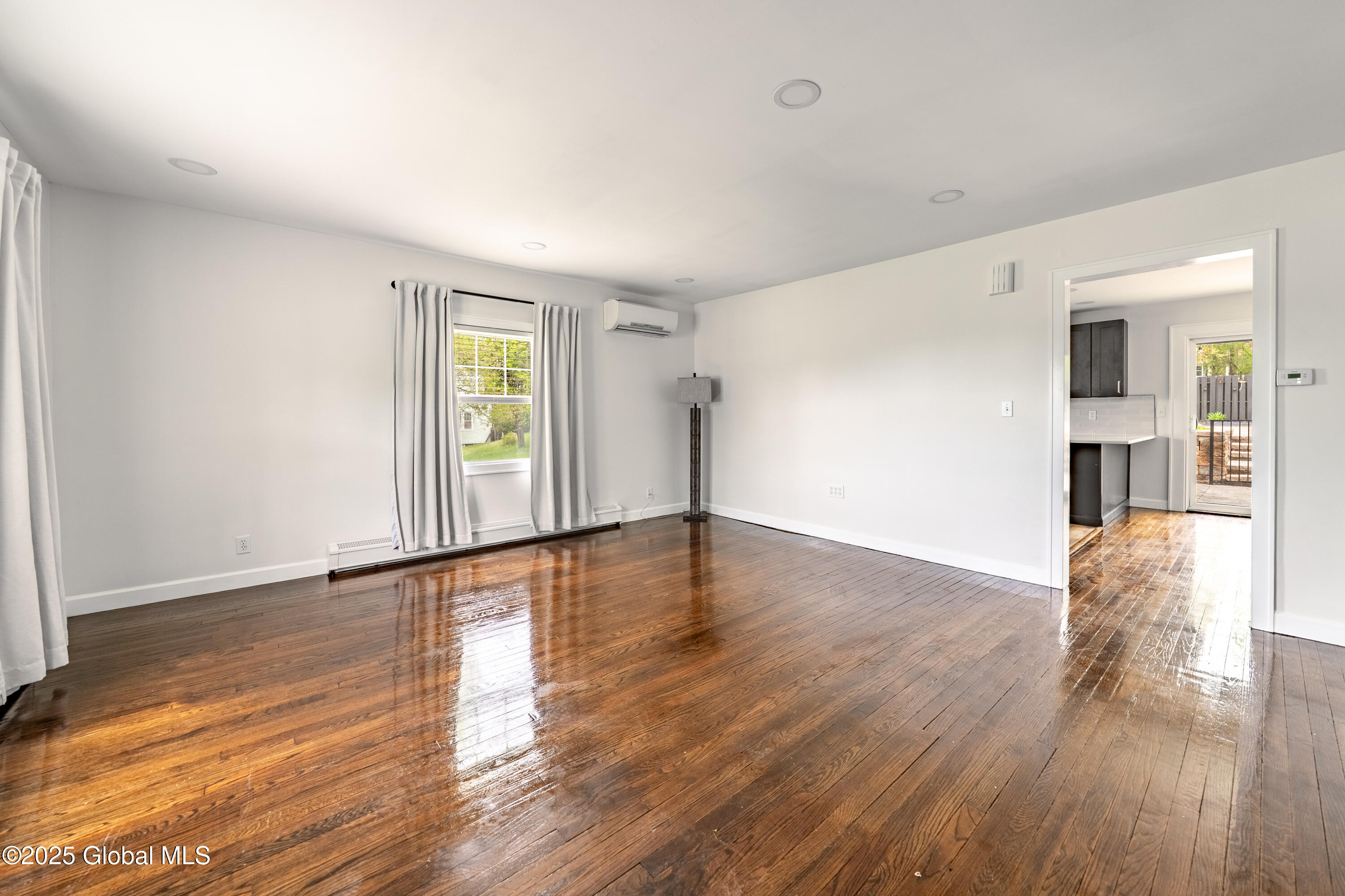 265 Summit Avenue, Rensselaer, New York image 17
