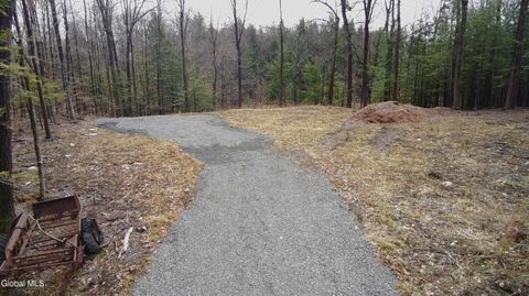 Photo of 2943 Skyline Drive, Schenectady, NY 12306 (MLS # 202613045)