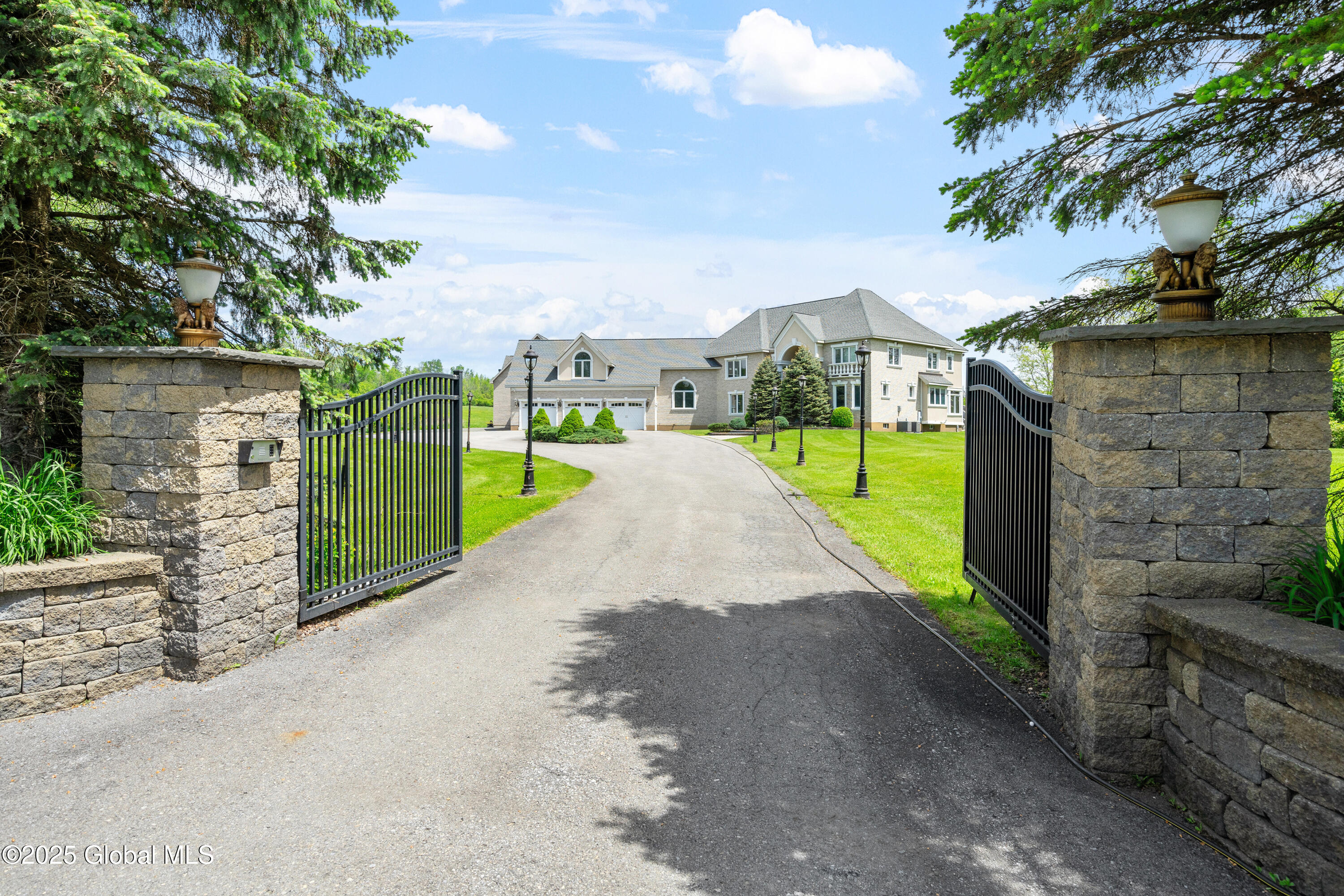 1310 Currybush Road, Schenectady, New York image 10