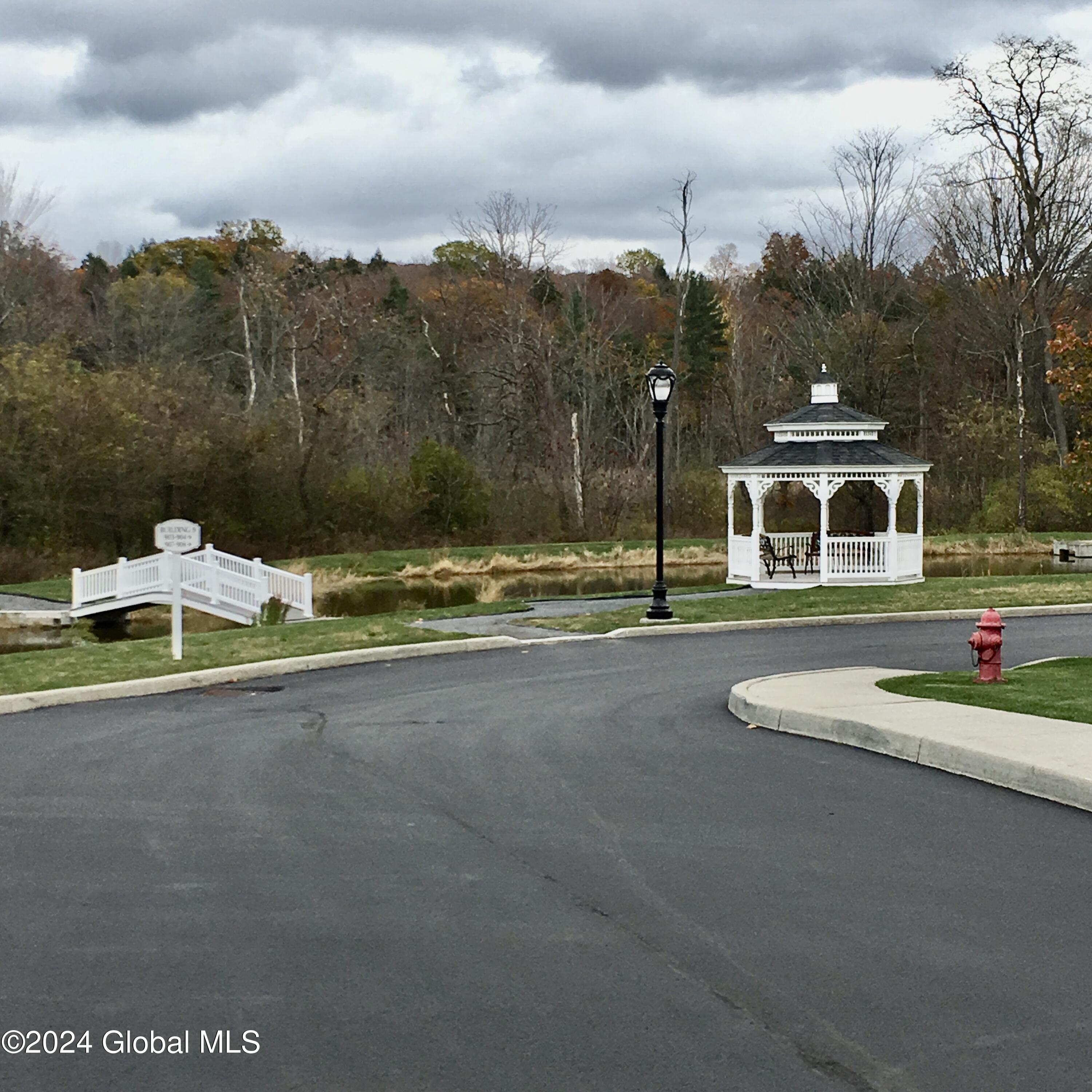 701 Heather Lane #701, Guilderland, New York image 36