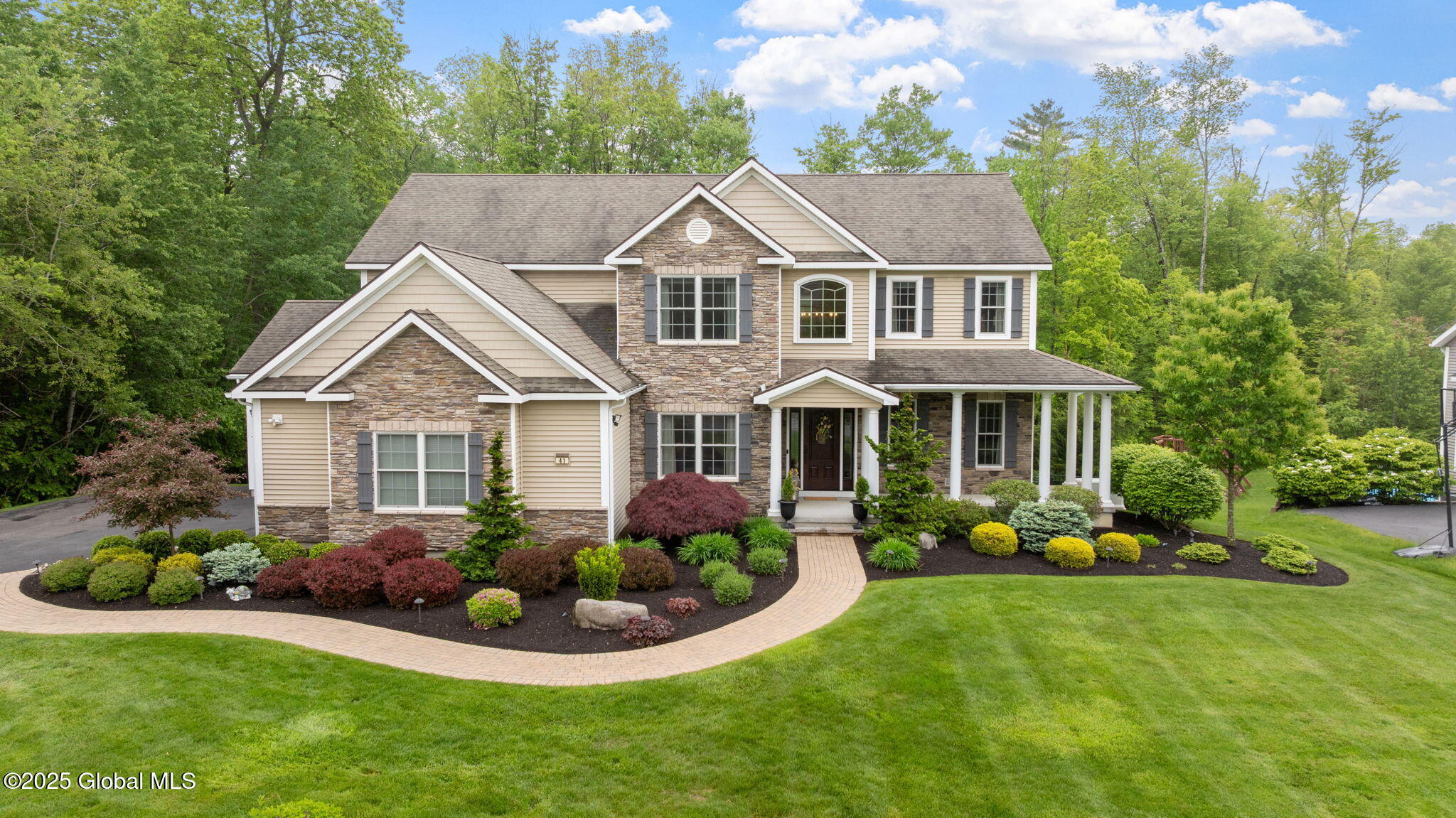 41 Tipperary Way, Ballston Lake, New York image 2