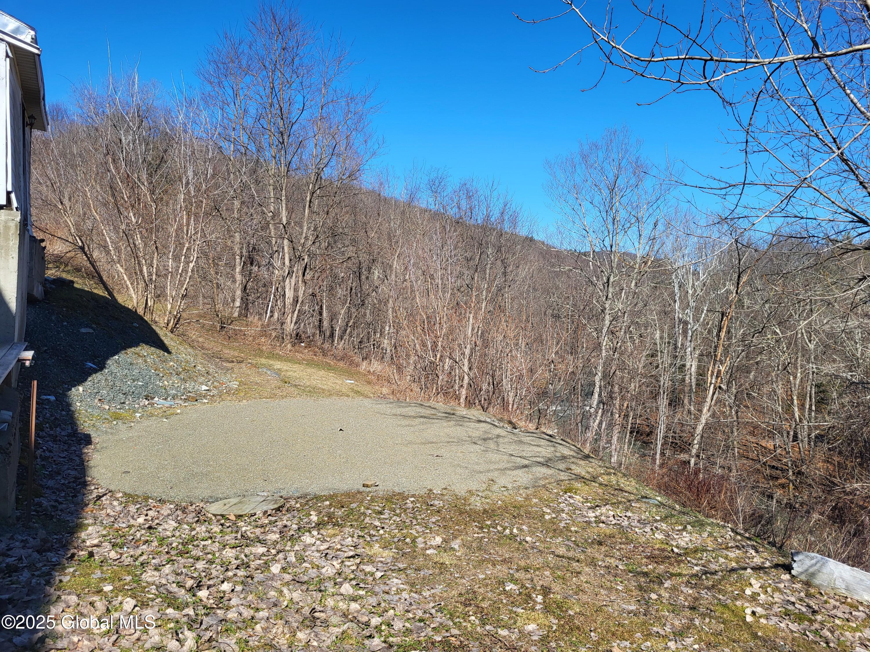 Petersburgh, New York 12138, United States, 5 Bedrooms Bedrooms, ,3 BathroomsBathrooms,Residential,Active,90884