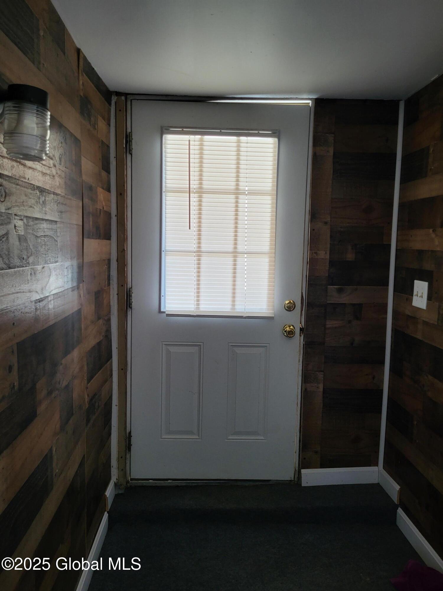 Petersburgh, New York 12138, United States, 5 Bedrooms Bedrooms, ,3 BathroomsBathrooms,Residential,Active,90884