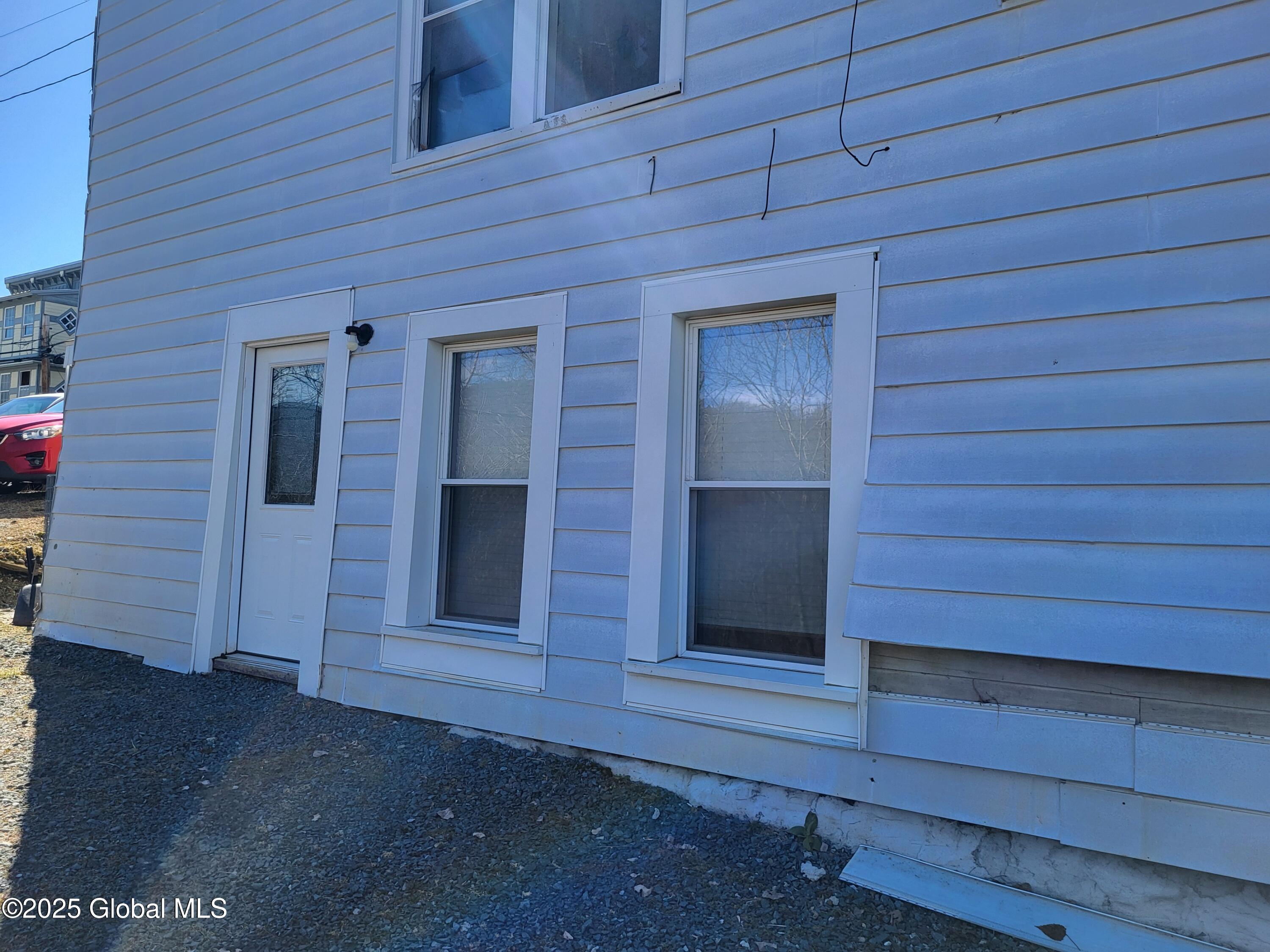 Petersburgh, New York 12138, United States, 5 Bedrooms Bedrooms, ,3 BathroomsBathrooms,Residential,Active,90884