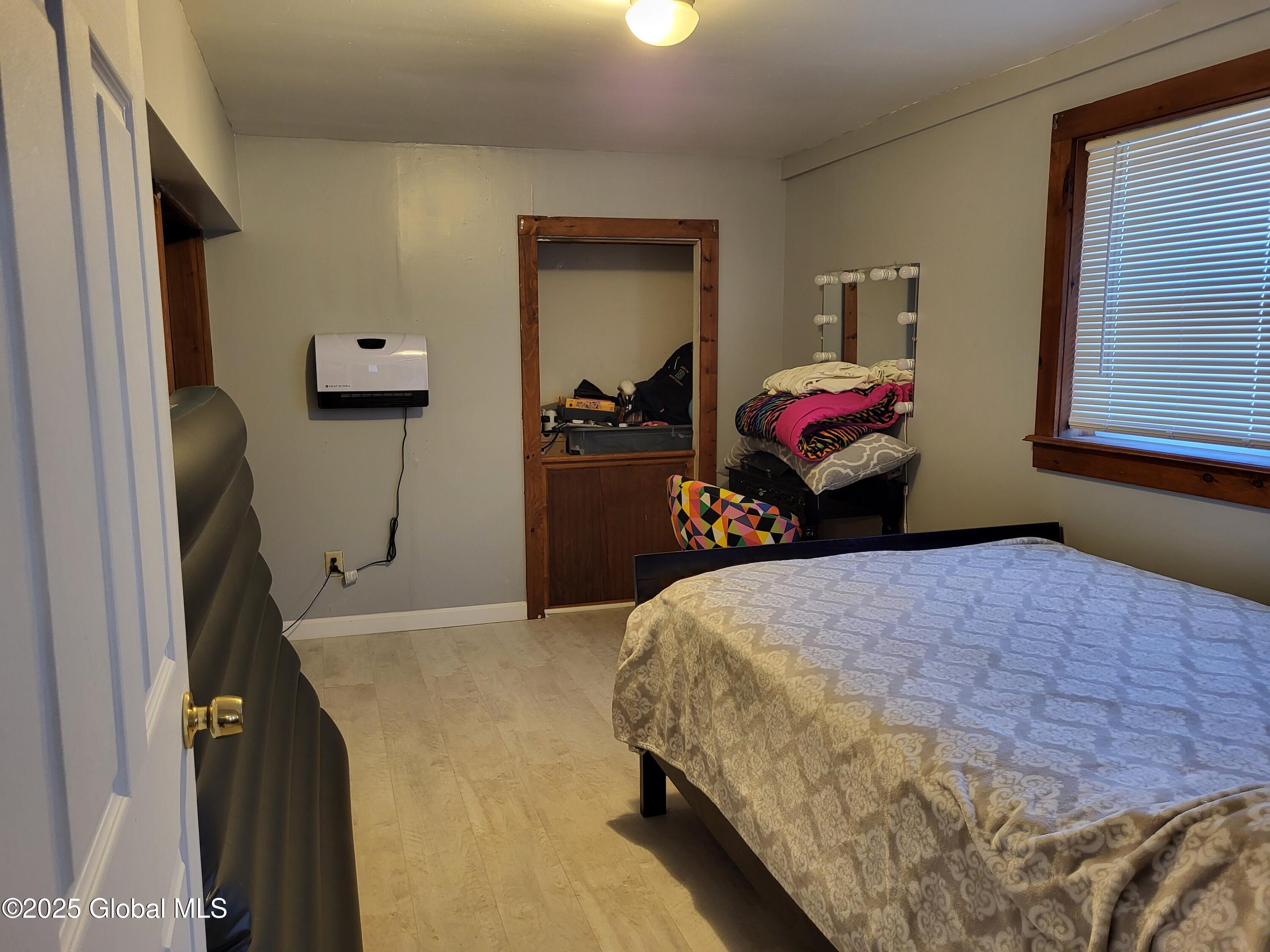 Petersburgh, New York 12138, United States, 5 Bedrooms Bedrooms, ,3 BathroomsBathrooms,Residential,Active,90884