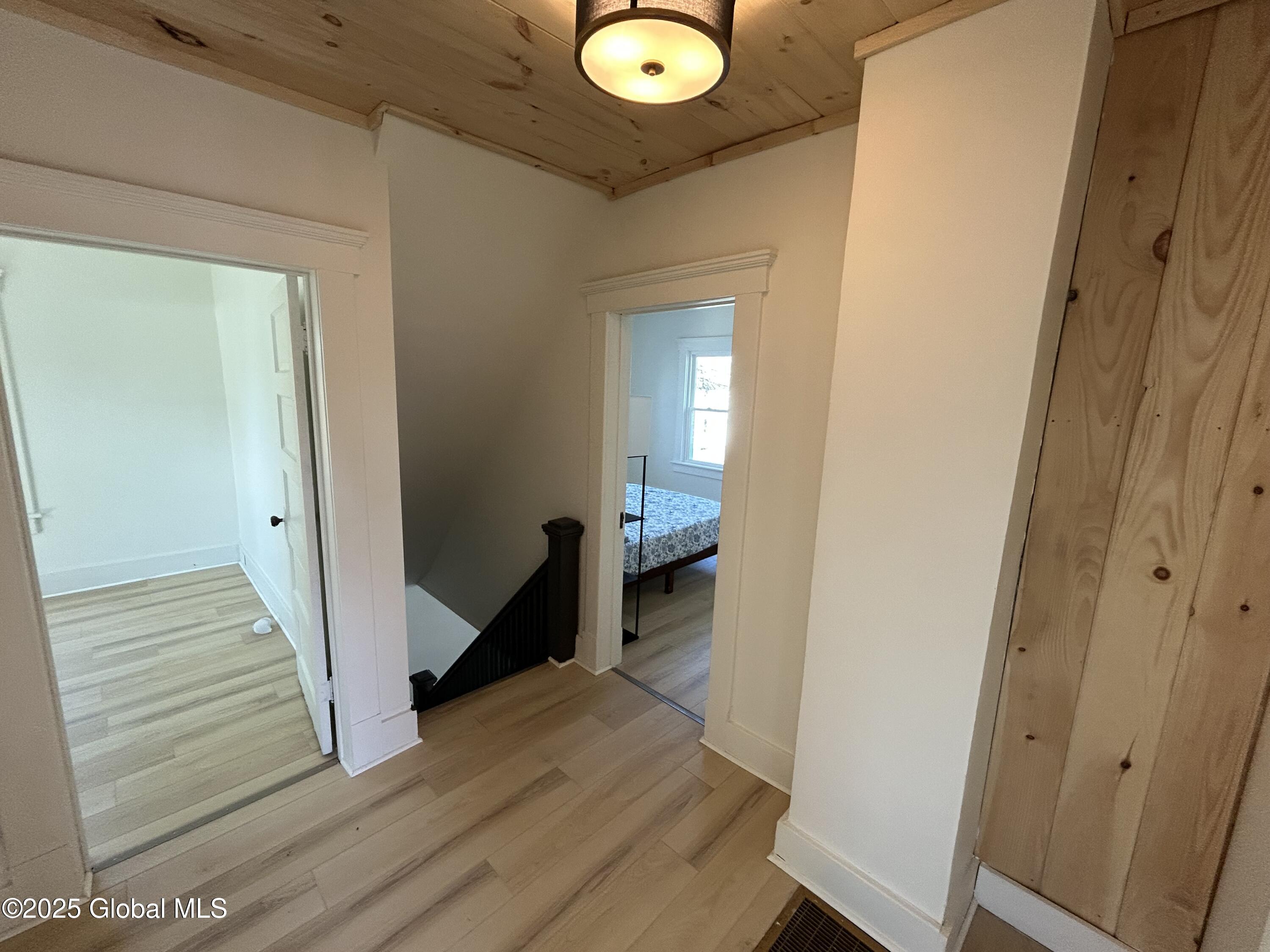 12 Monroe Street, Gloversville, New York image 23