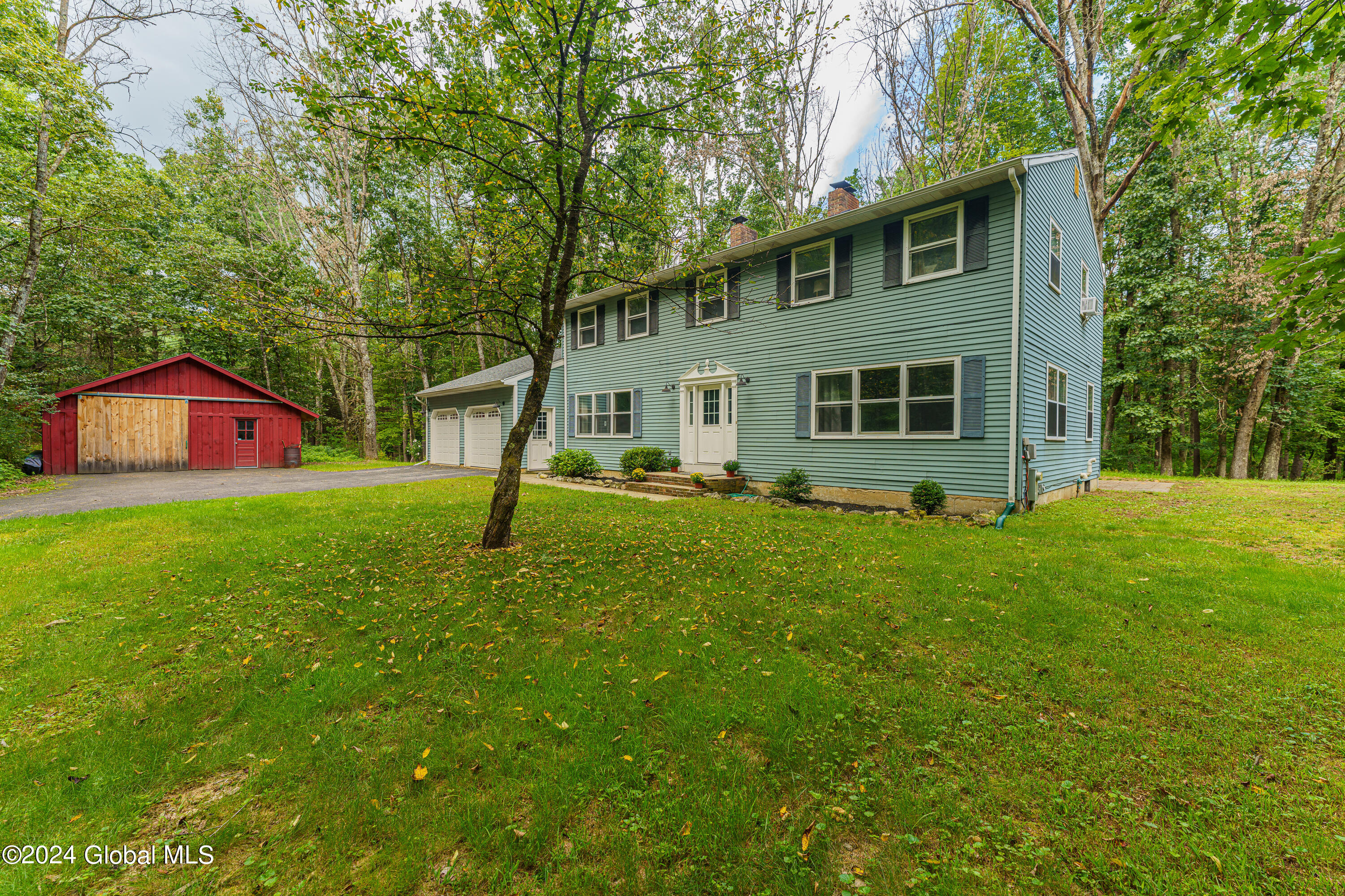 197 Ruggles Road, Saratoga Springs, New York image 1