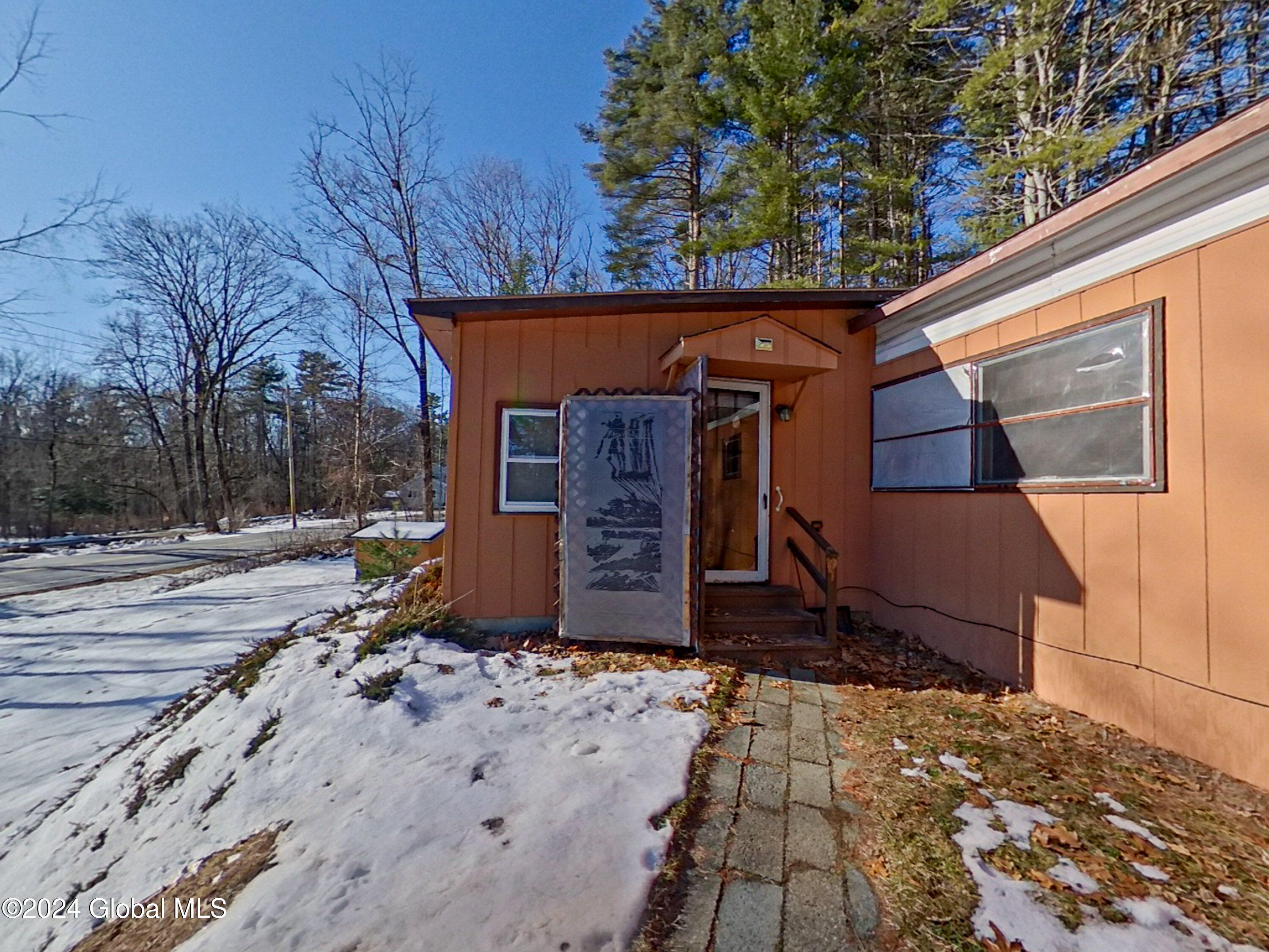 880 Rock City Road, Ballston Spa, New York image 7