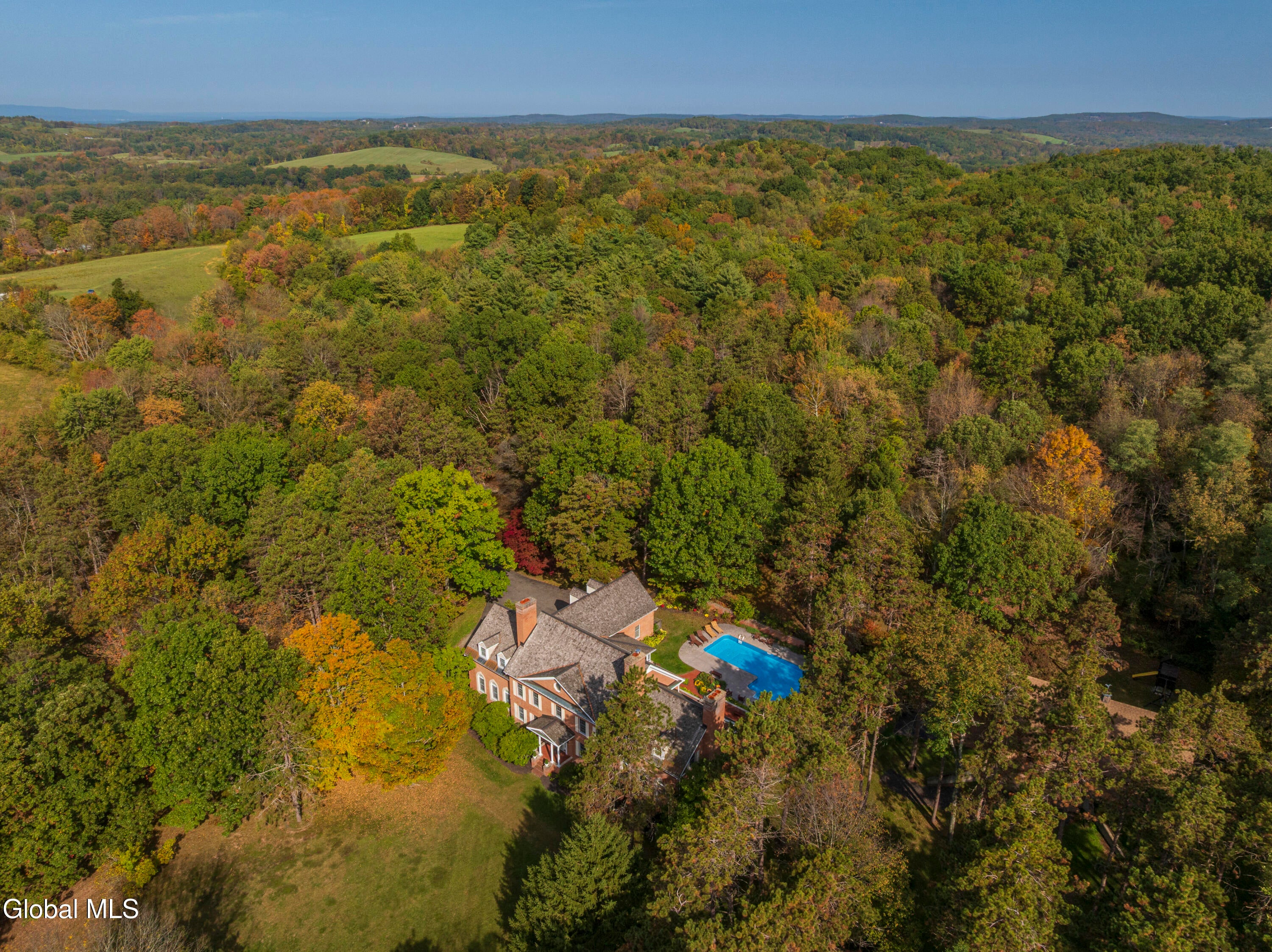 147 Rock City Road