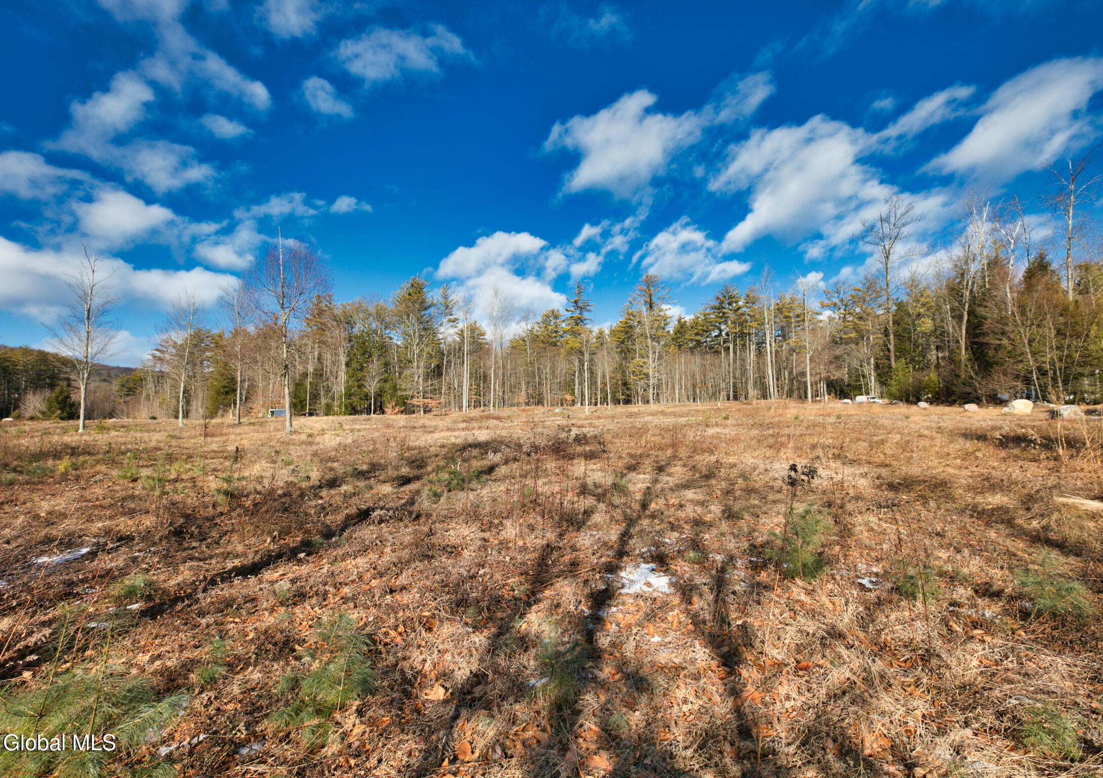 3981 N Shore Road 2A