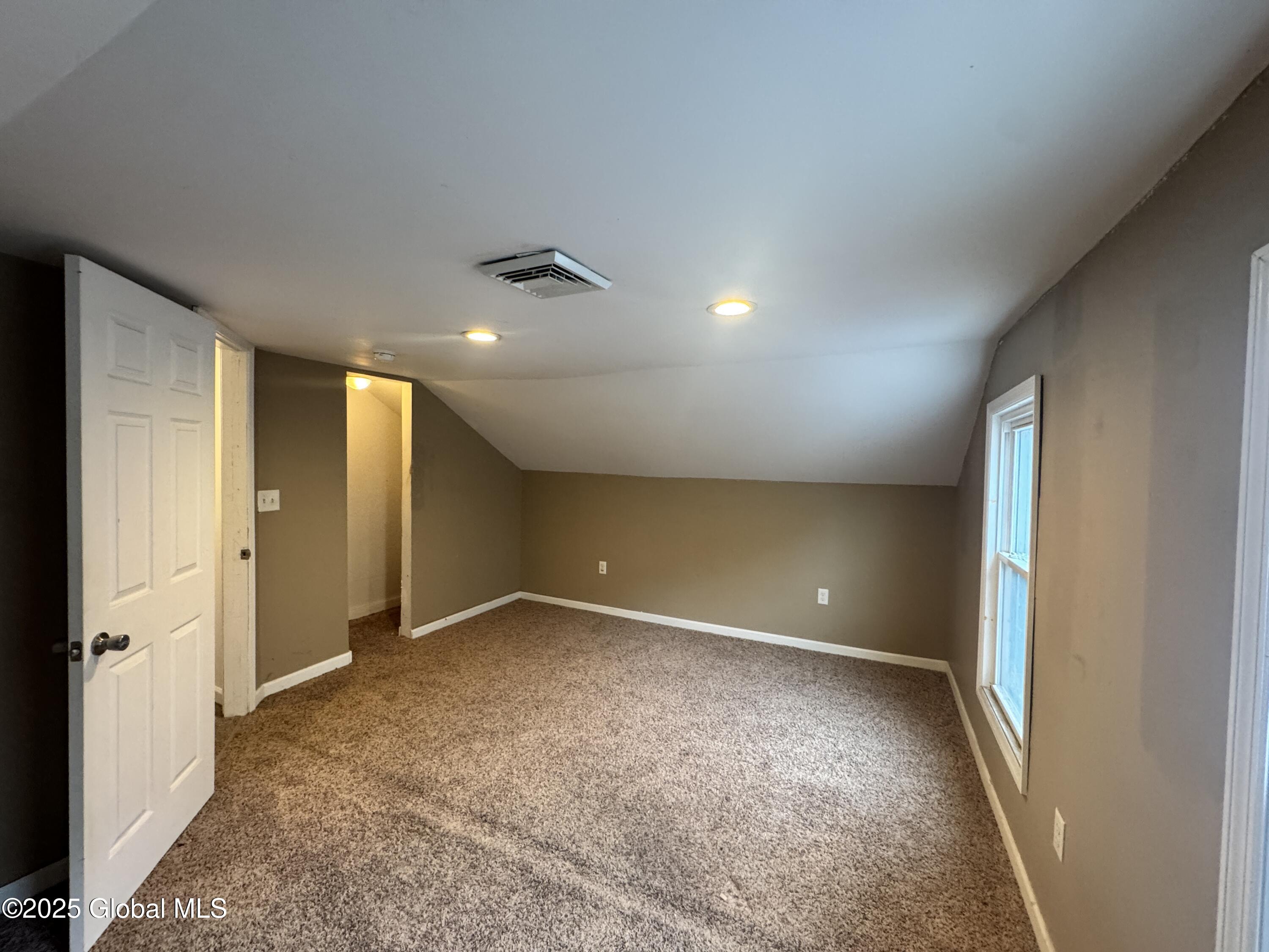 54 Sargent Street, Cohoes, New York image 13