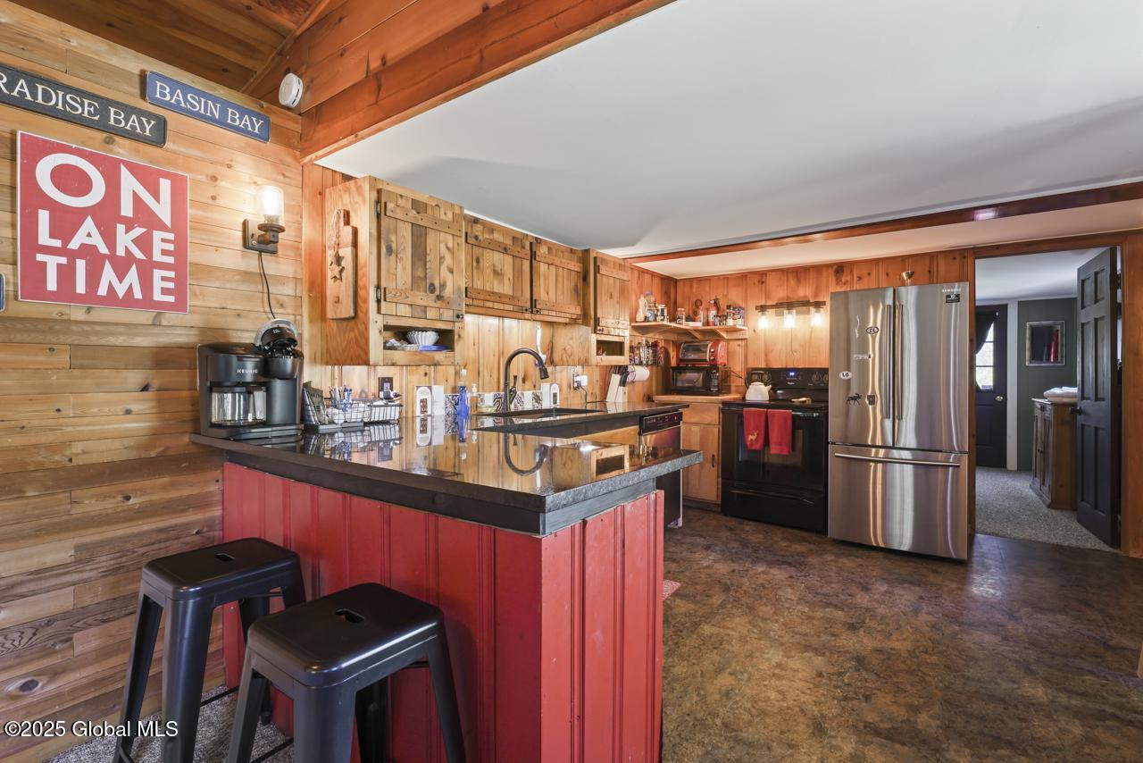 511 Federal Hill Road, Bolton Landing, New York image 4