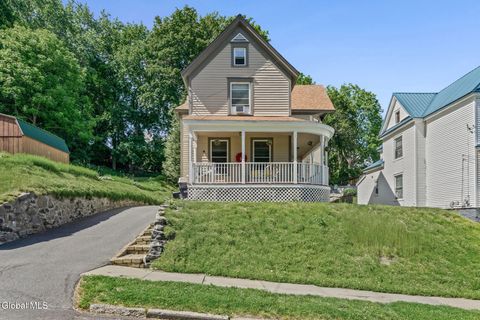 Homes For Sale - 32 5th Street<br/> Gloversville, NY 12078