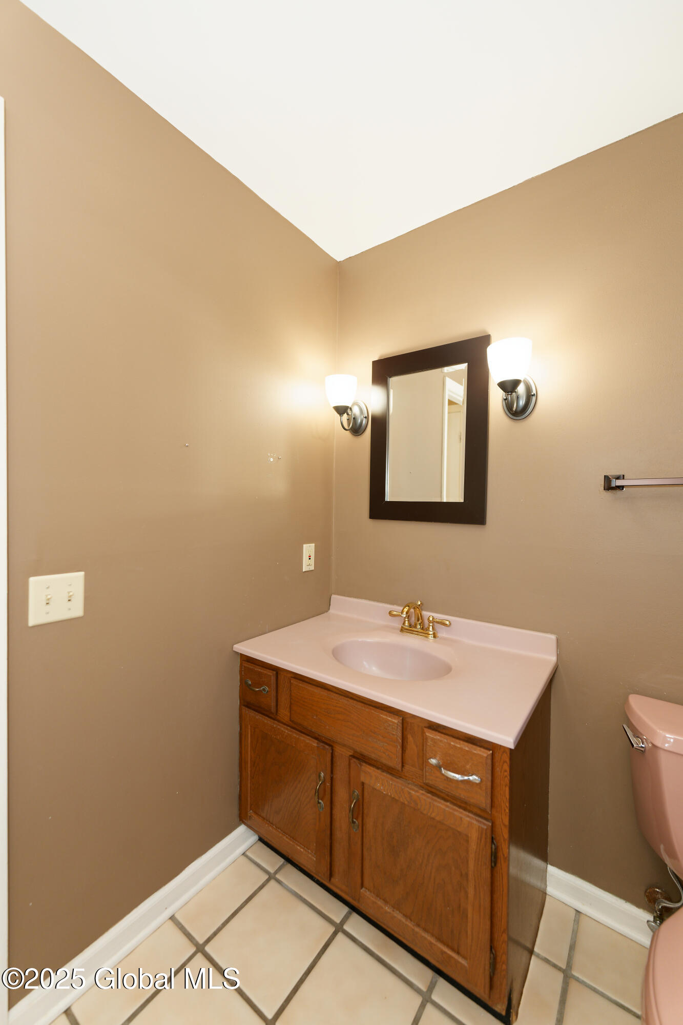 1 Schuyler Hills Road, Loudonville, New York image 32