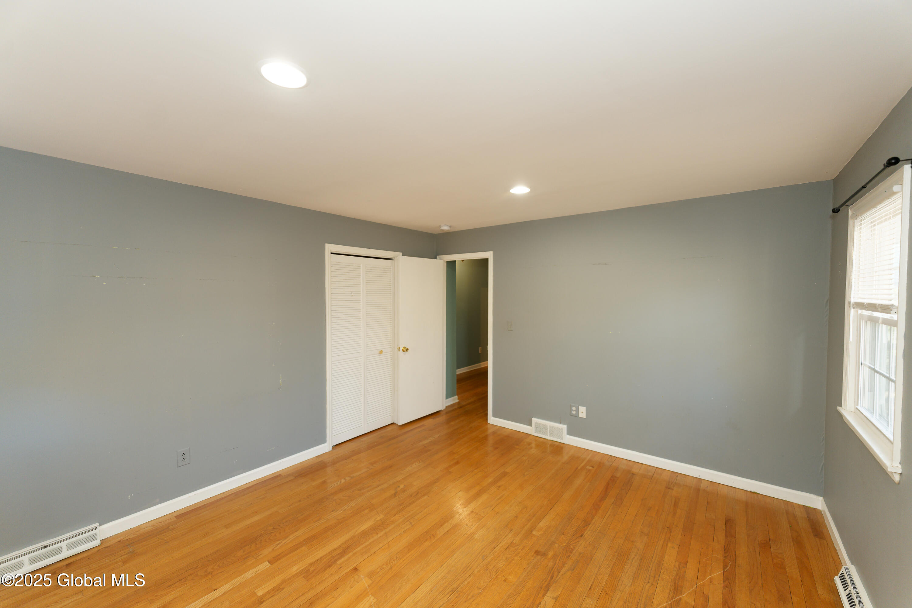 1 Schuyler Hills Road, Loudonville, New York image 22