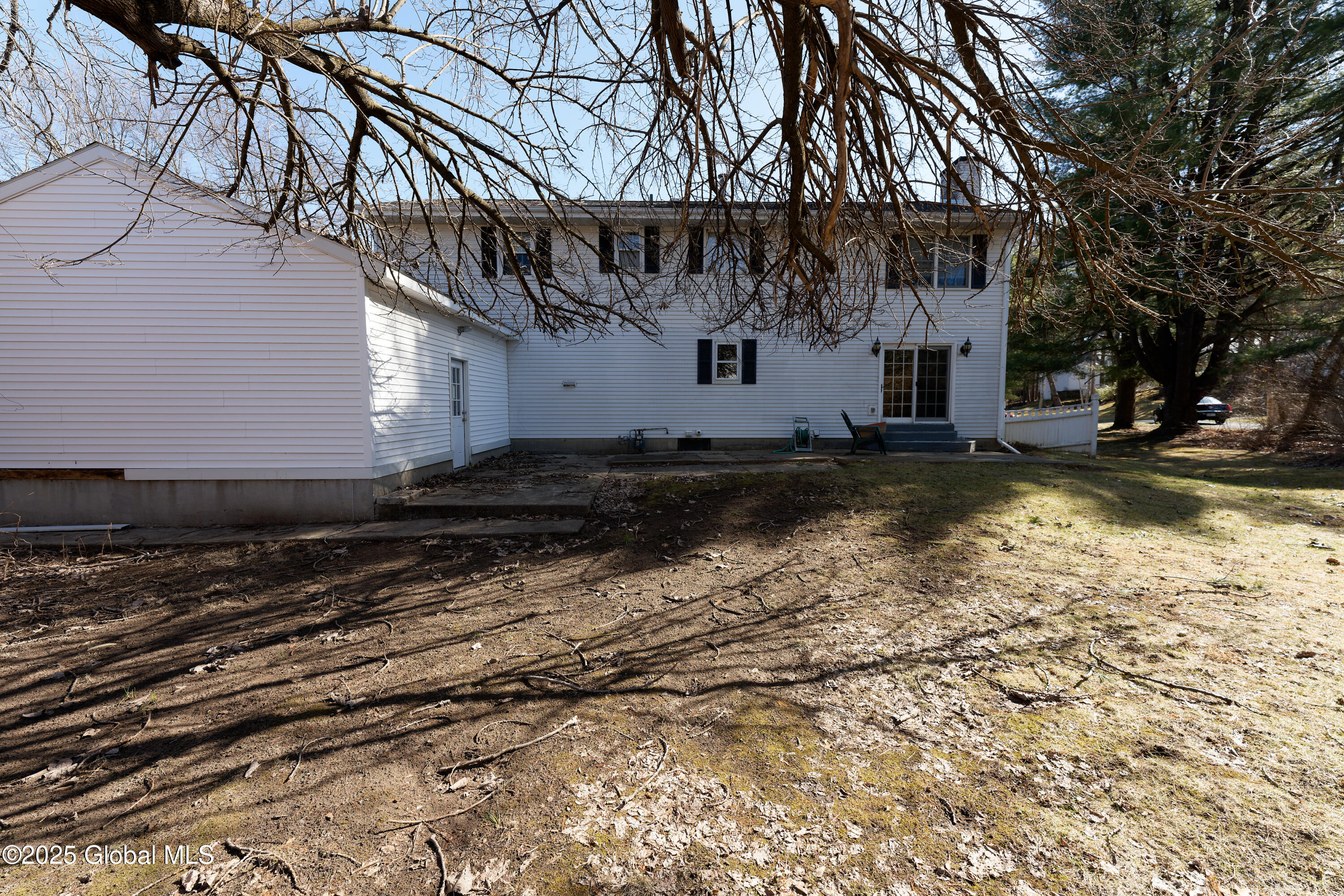 1 Schuyler Hills Road, Loudonville, New York image 40