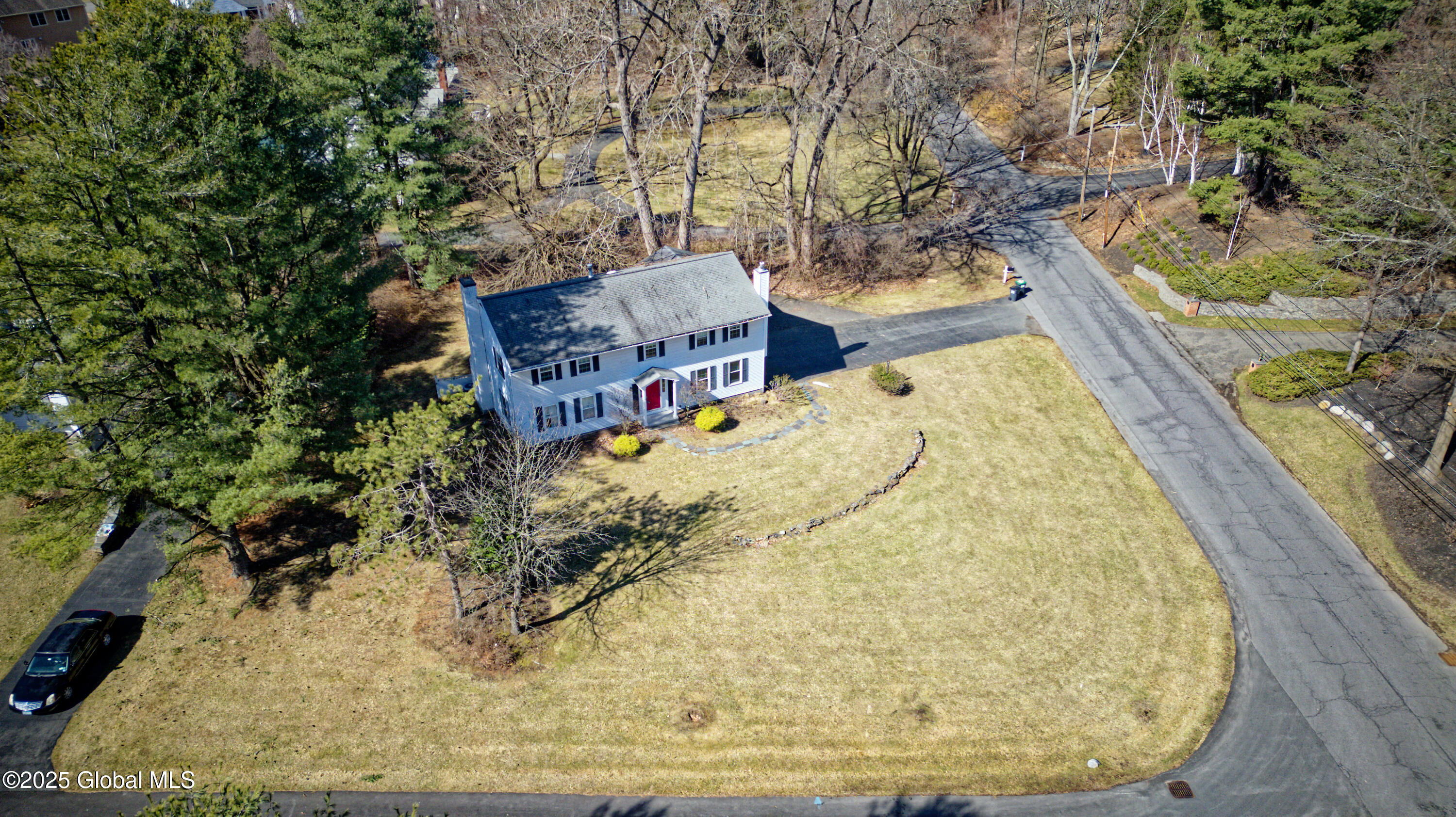 1 Schuyler Hills Road, Loudonville, New York image 6