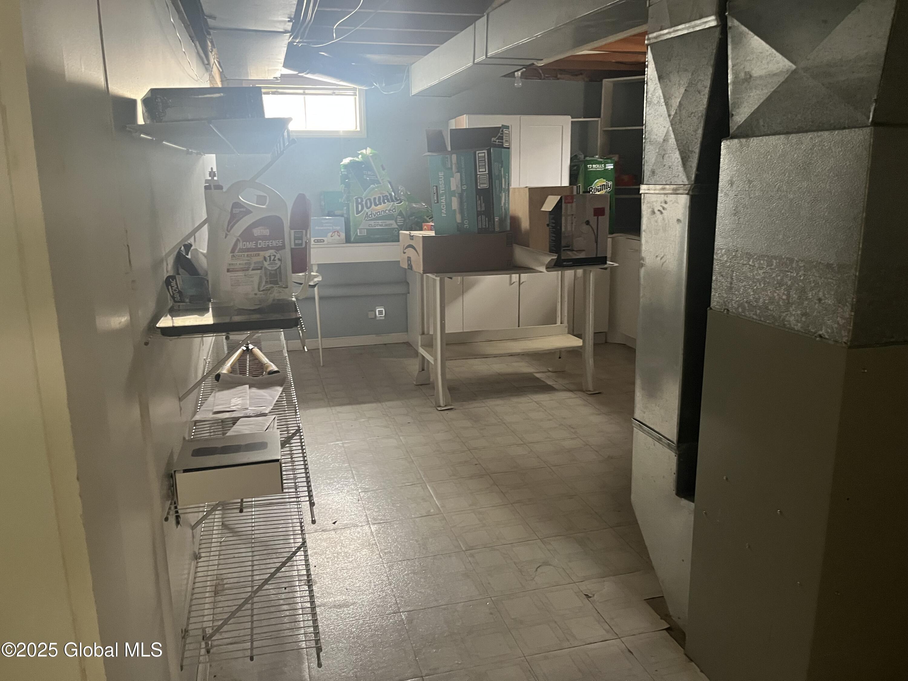 Troy, New York 12180, United States, 3 Bedrooms Bedrooms, ,1 BathroomBathrooms,Residential,Active,99111