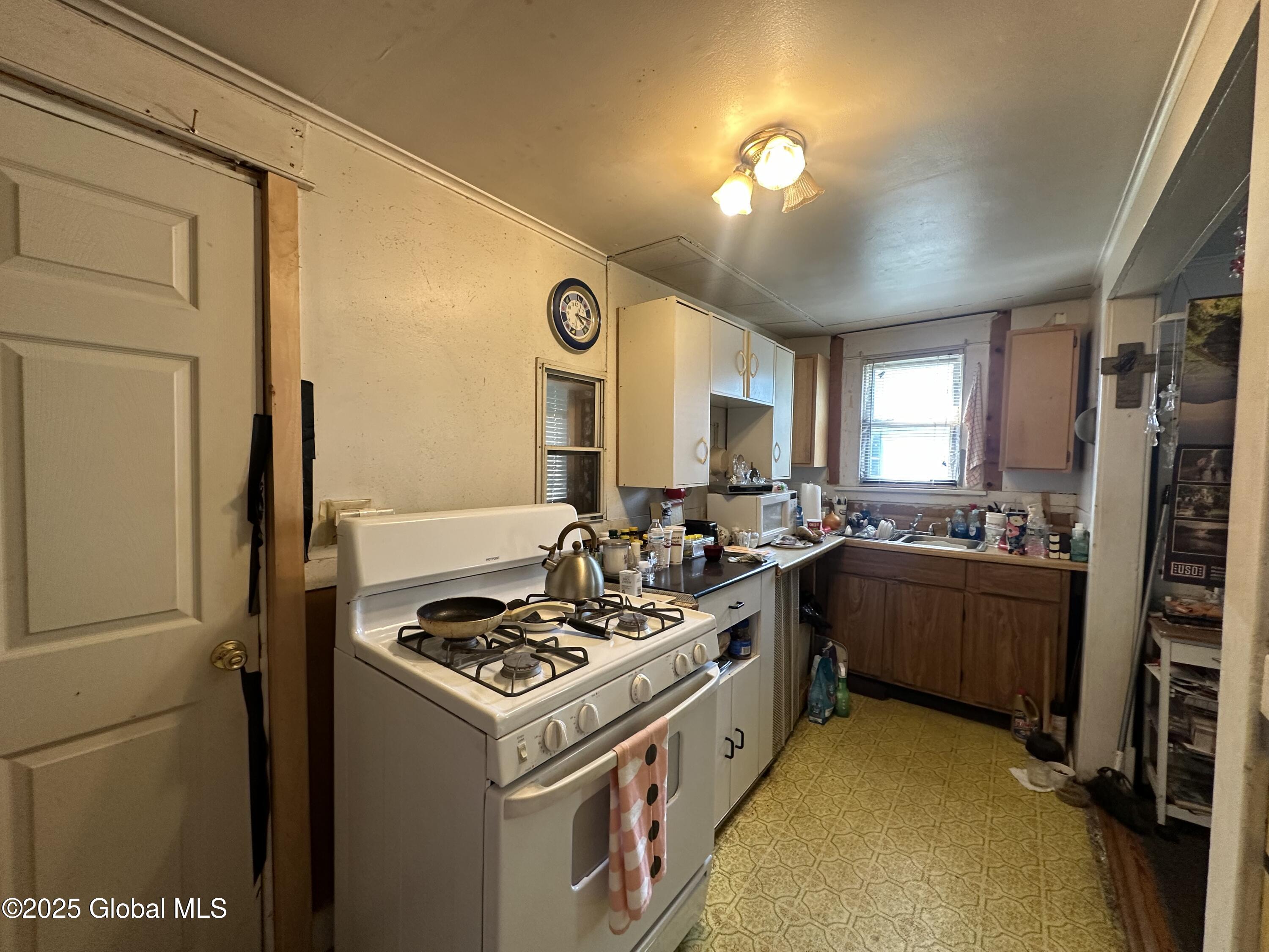 3226 Albany Street, Schenectady, New York image 3