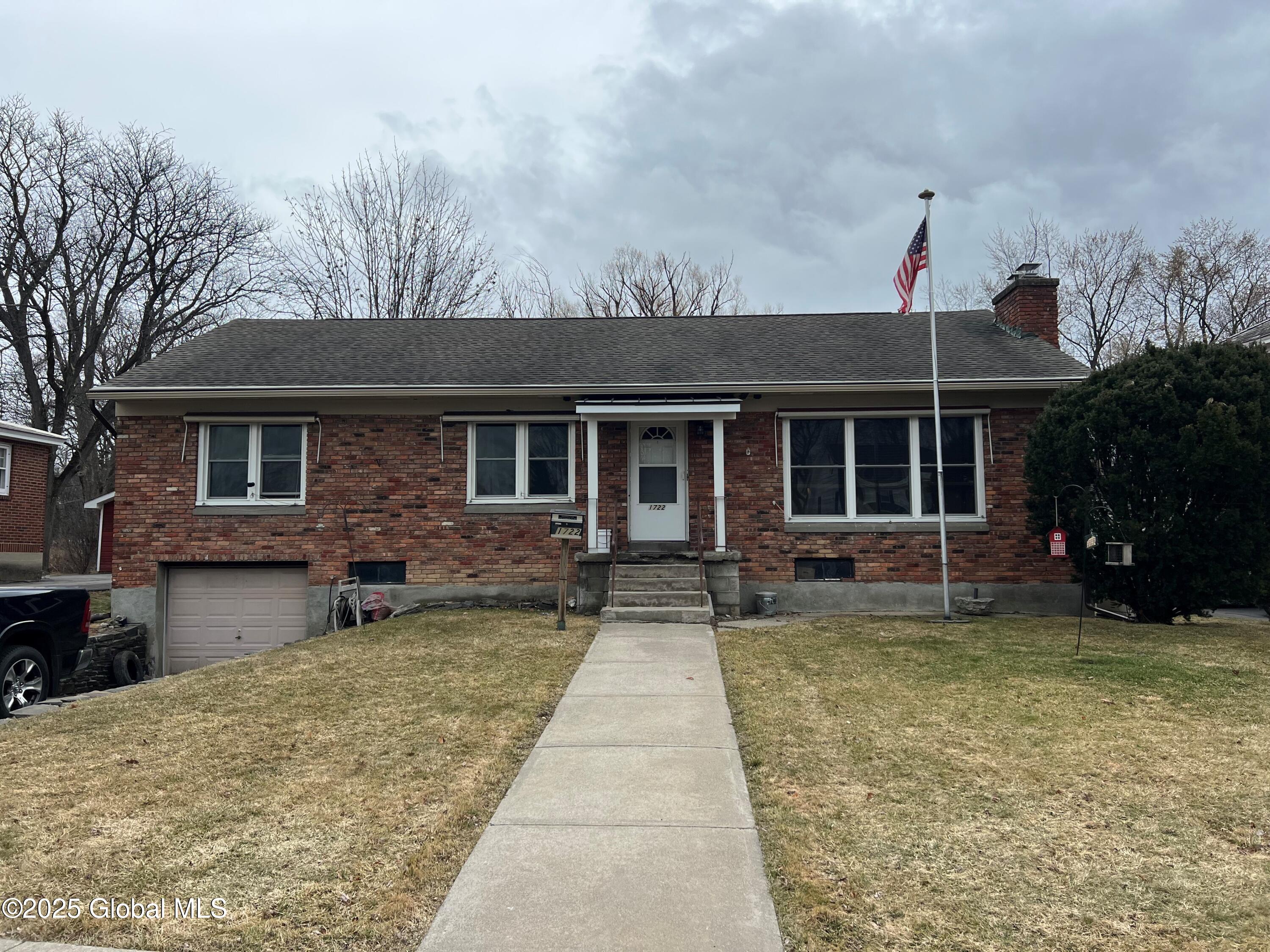 1722 Randolph Road, Schenectady, New York image 1