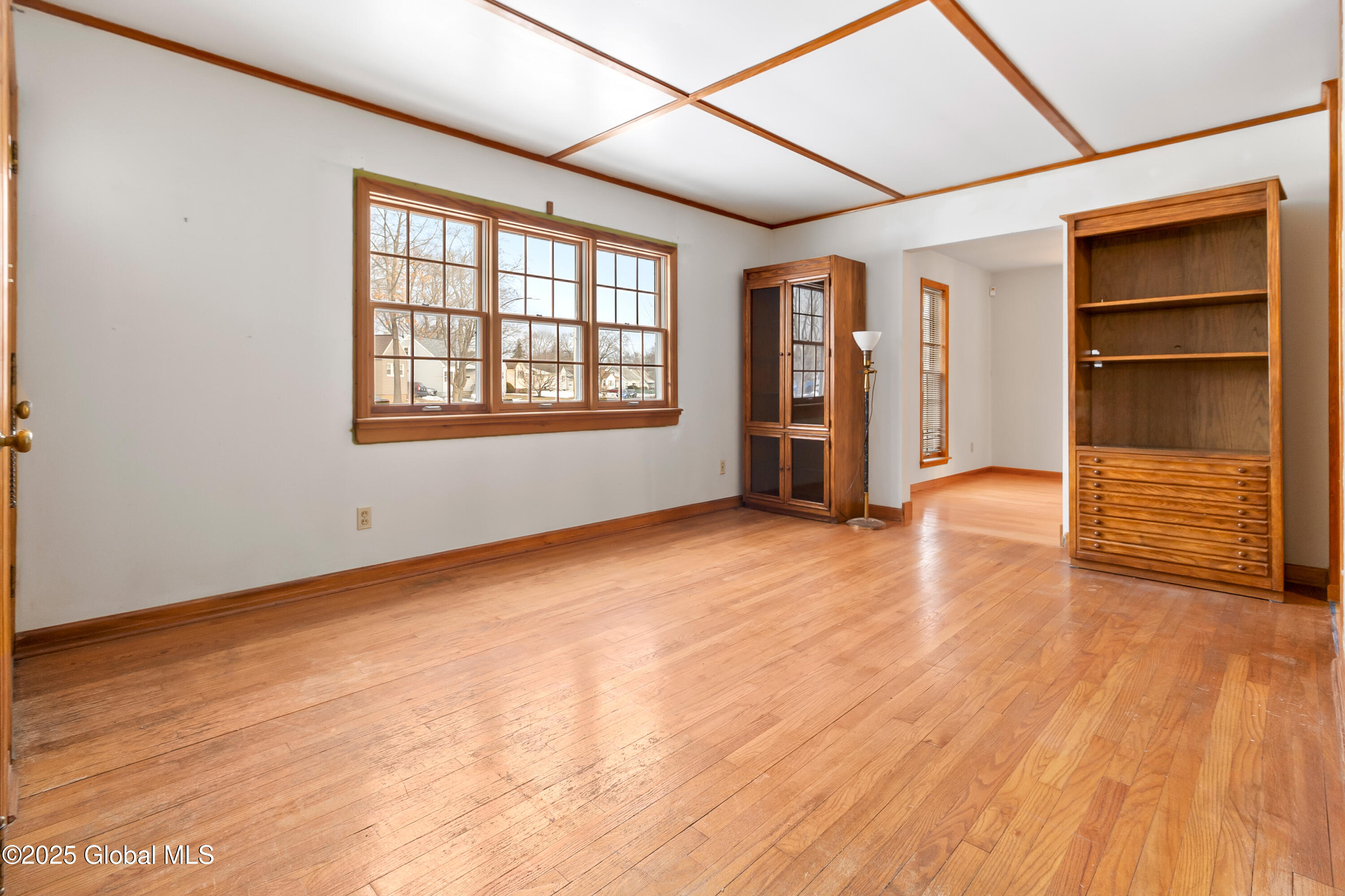 83 Fenwick Avenue, Schenectady, New York image 4