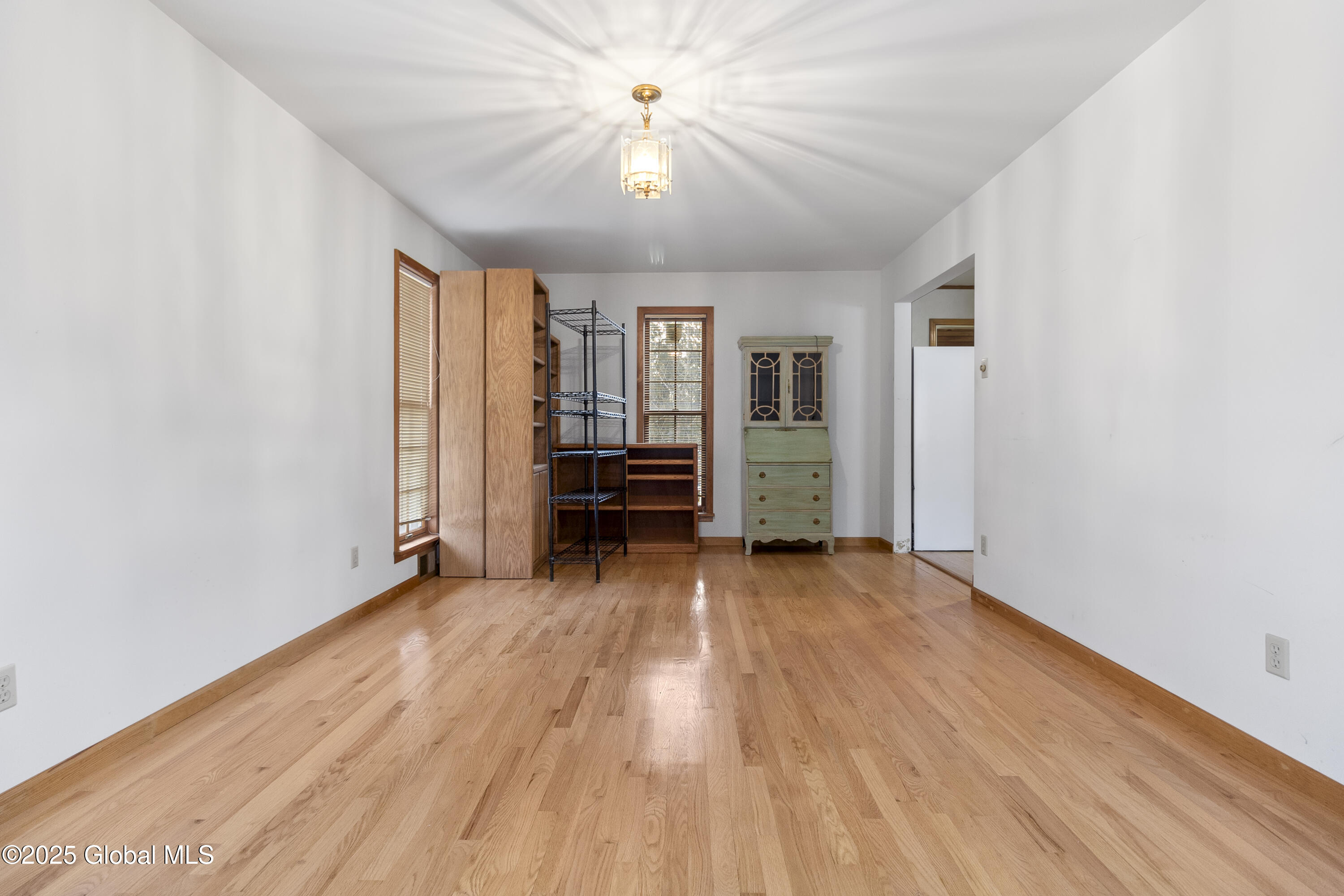 83 Fenwick Avenue, Schenectady, New York image 7