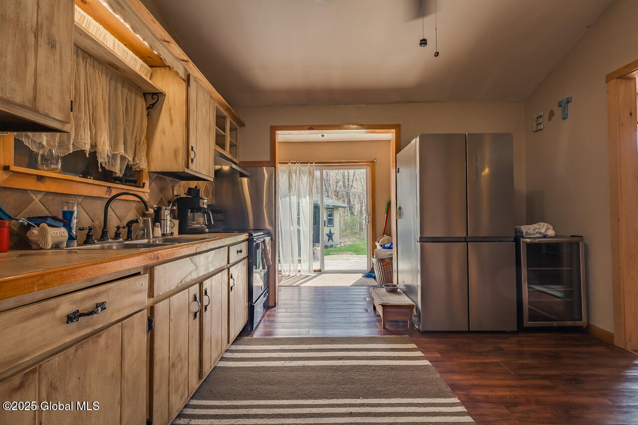 189 Burdick Road, Gloversville, New York image 12