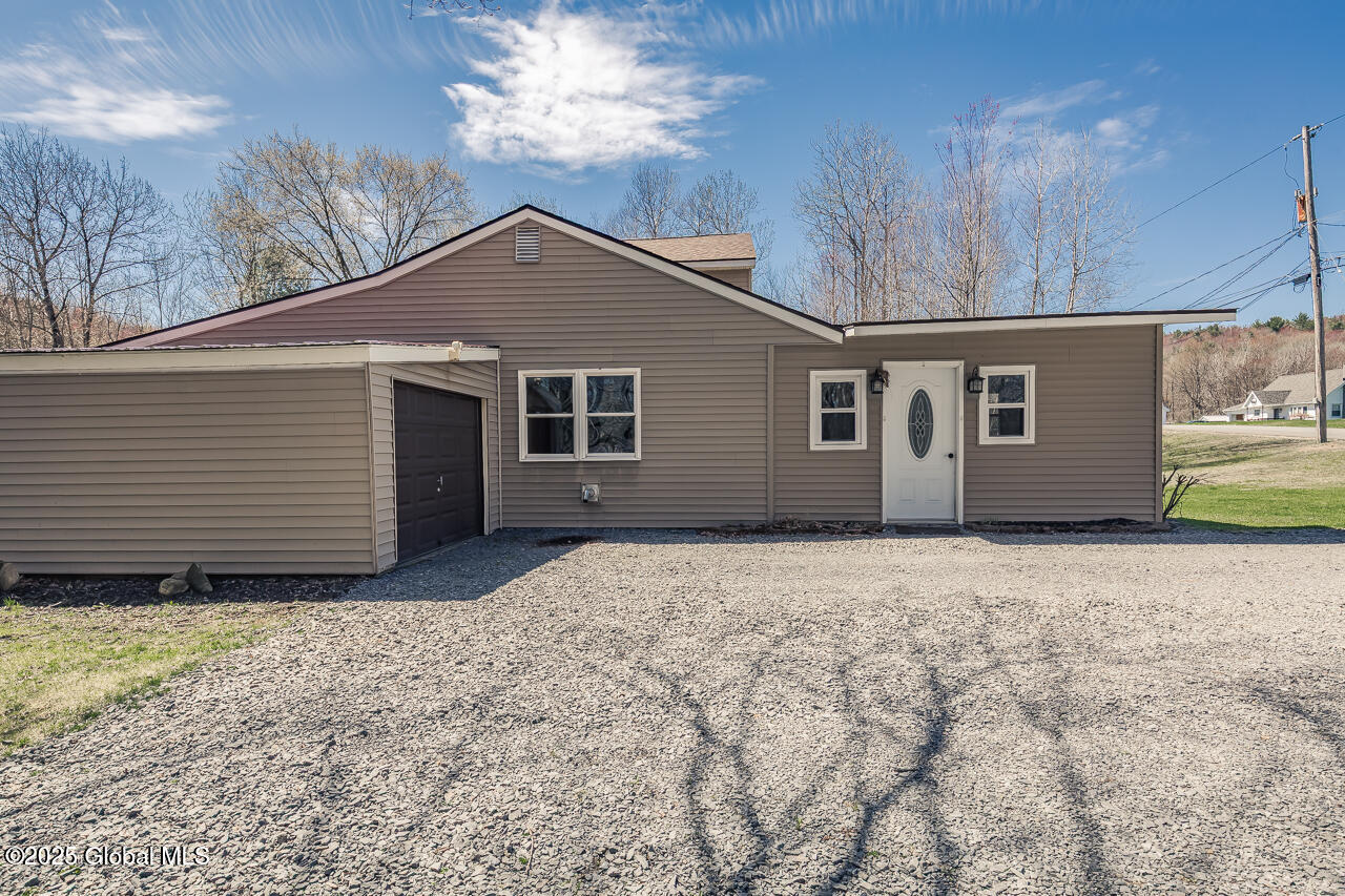 189 Burdick Road, Gloversville, New York image 34