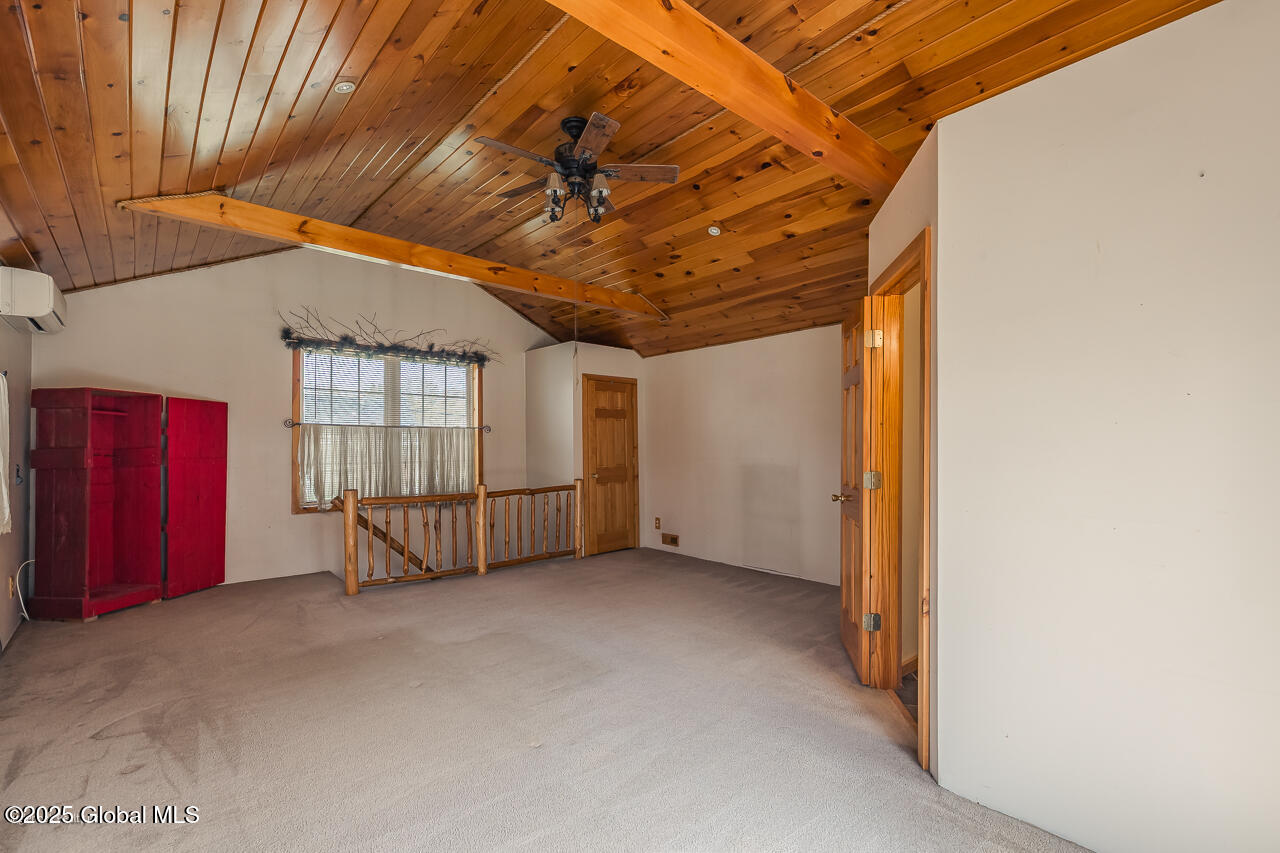 189 Burdick Road, Gloversville, New York image 15