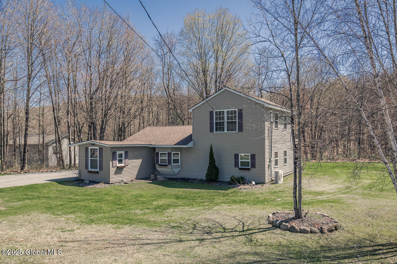 189 Burdick Road, Gloversville, New York image 36