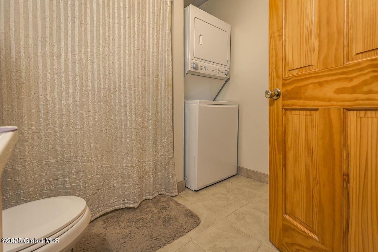 189 Burdick Road, Gloversville, New York image 18