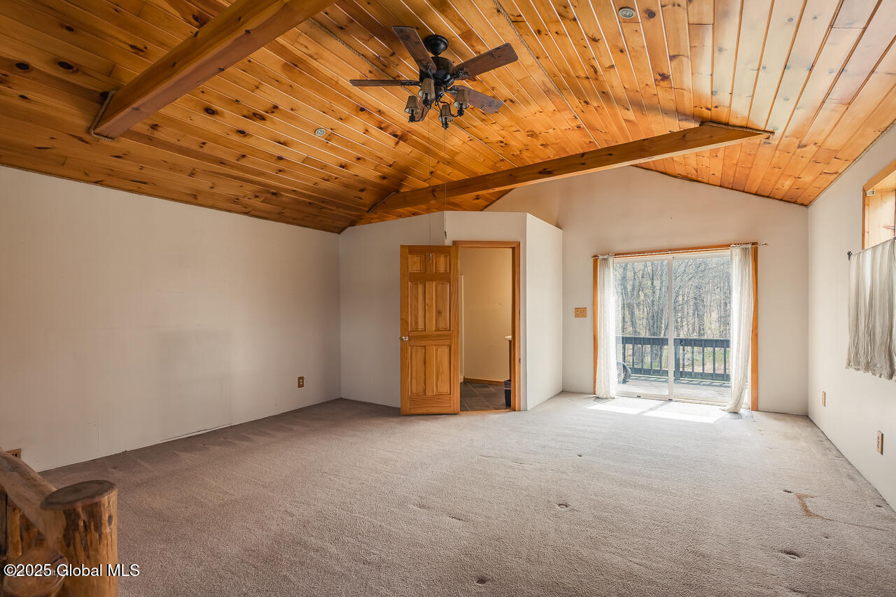 189 Burdick Road, Gloversville, New York image 14