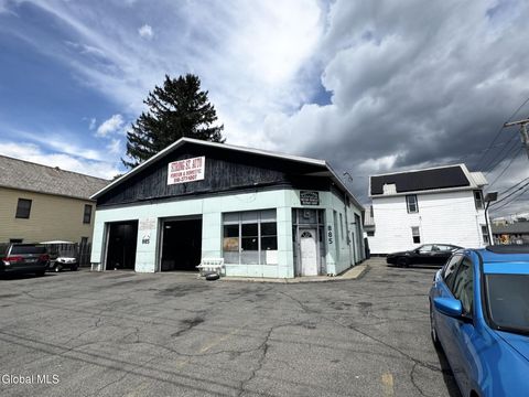 Photo of 885 Strong Street, Schenectady, NY 12307 (MLS # 202611781)