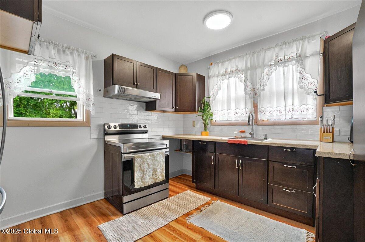 1576 State Street, Schenectady, New York image 24