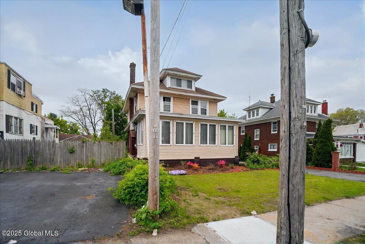 1576 State Street, Schenectady, New York image 6