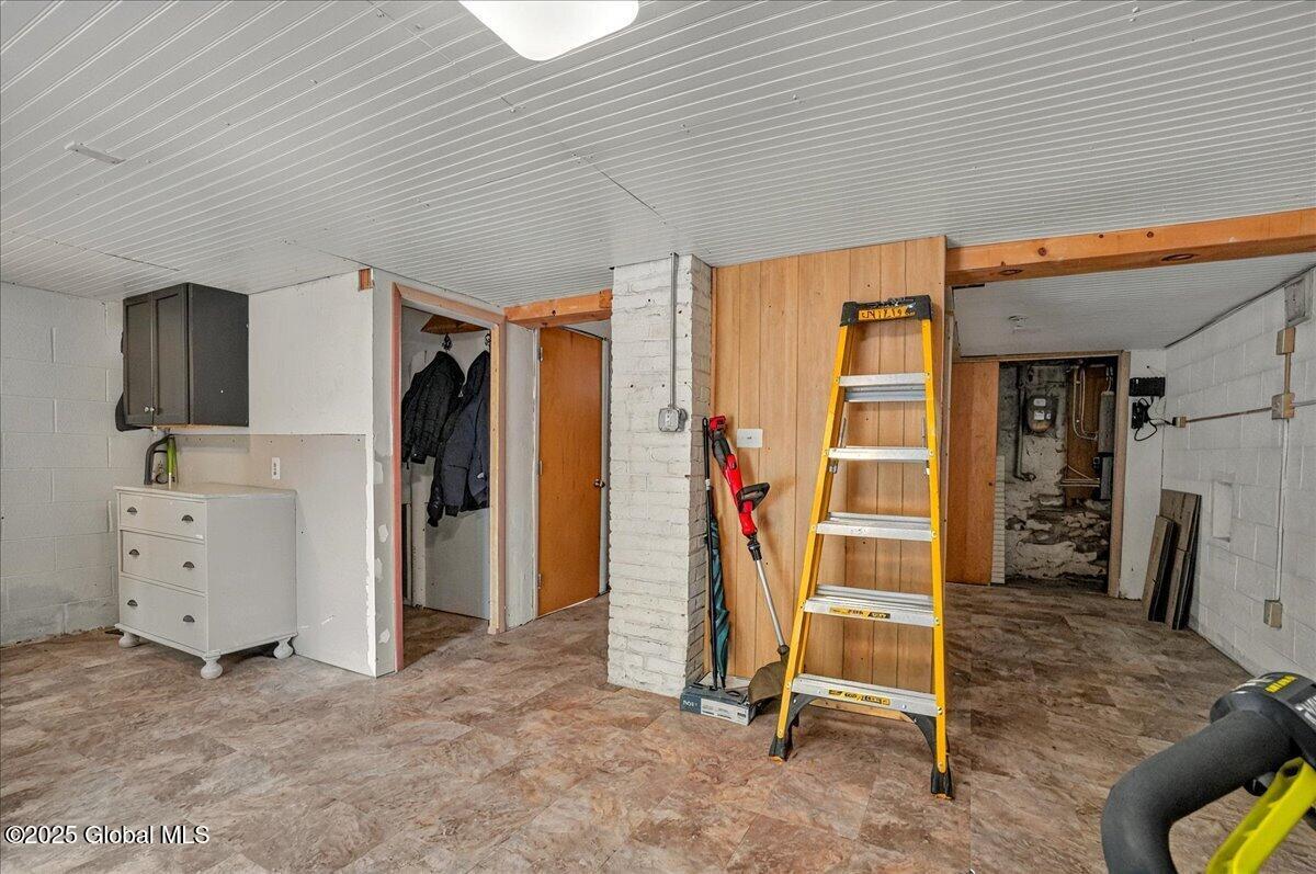 1576 State Street, Schenectady, New York image 46