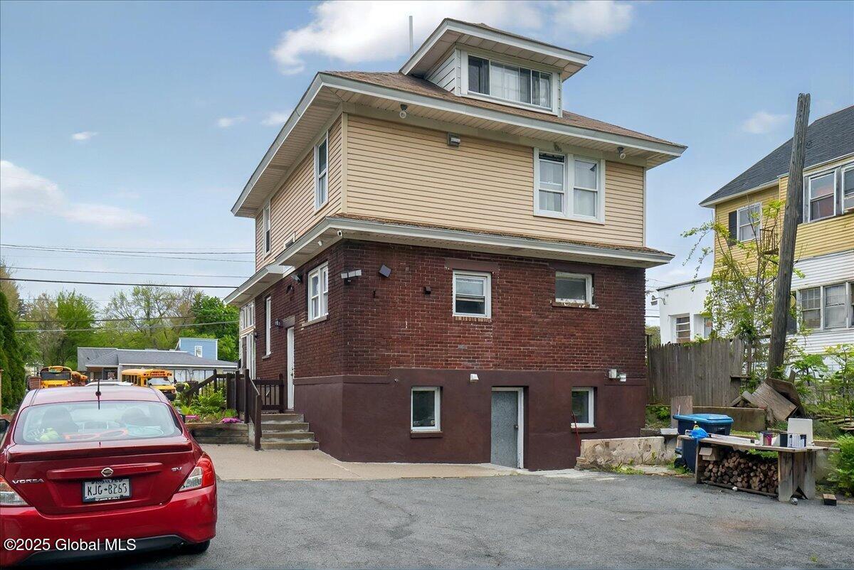 1576 State Street, Schenectady, New York image 13