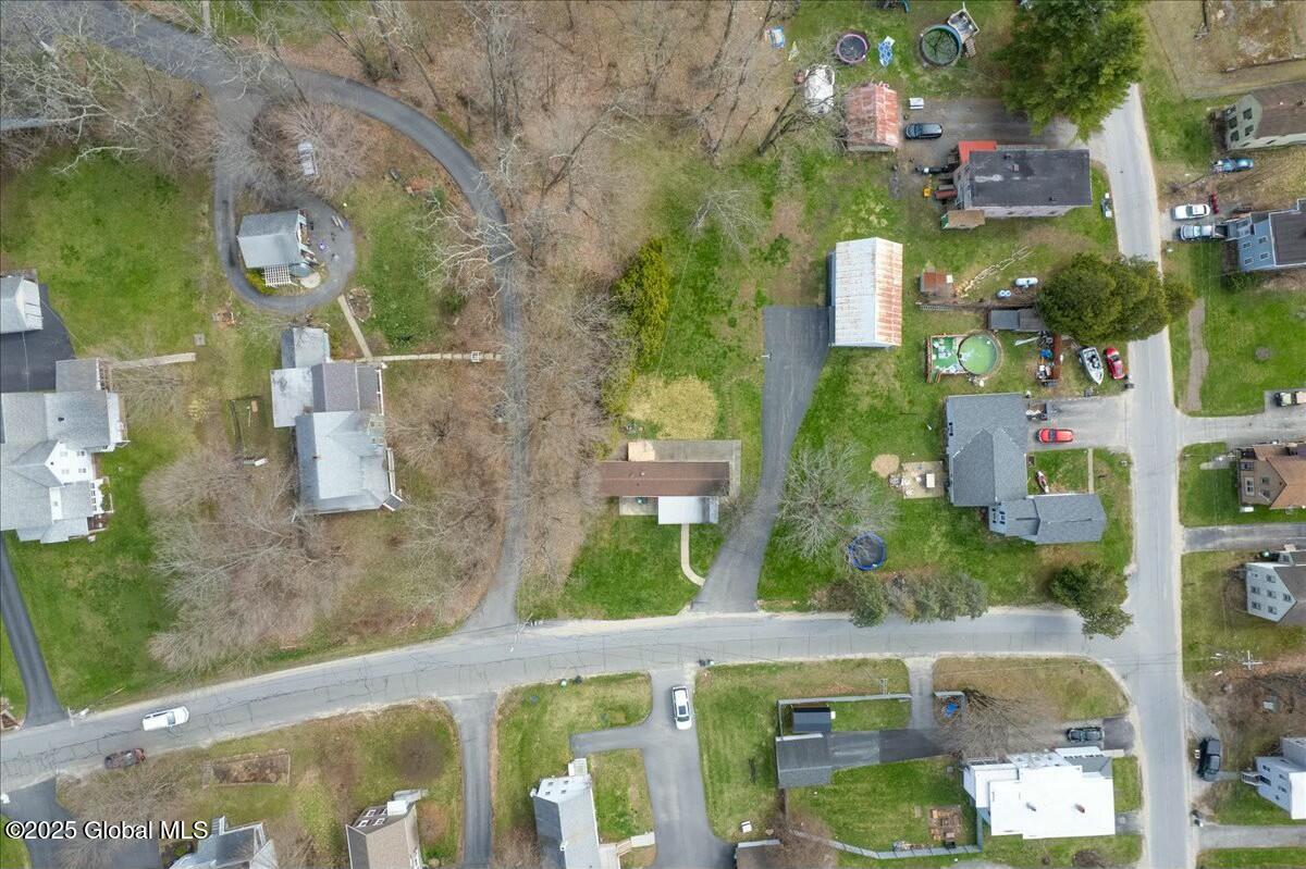 127 Harrower Lane, Amsterdam, New York image 23