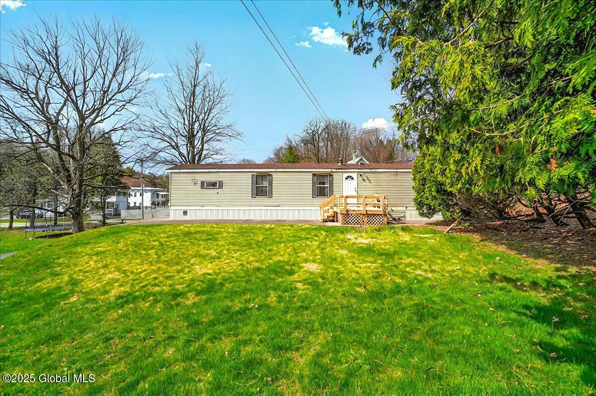 127 Harrower Lane, Amsterdam, New York image 25