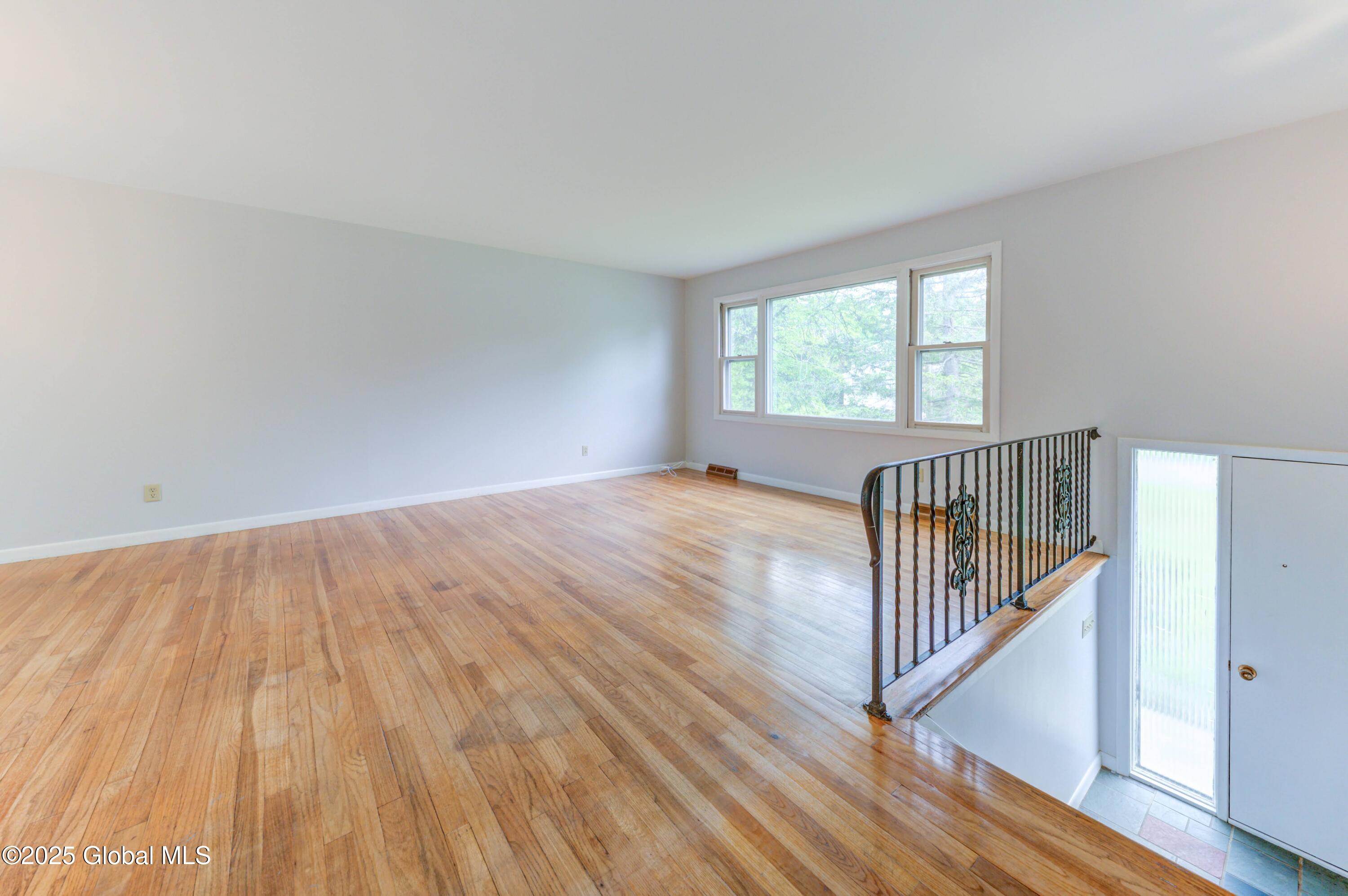 1 Rivercrest Drive, Rexford, New York image 7
