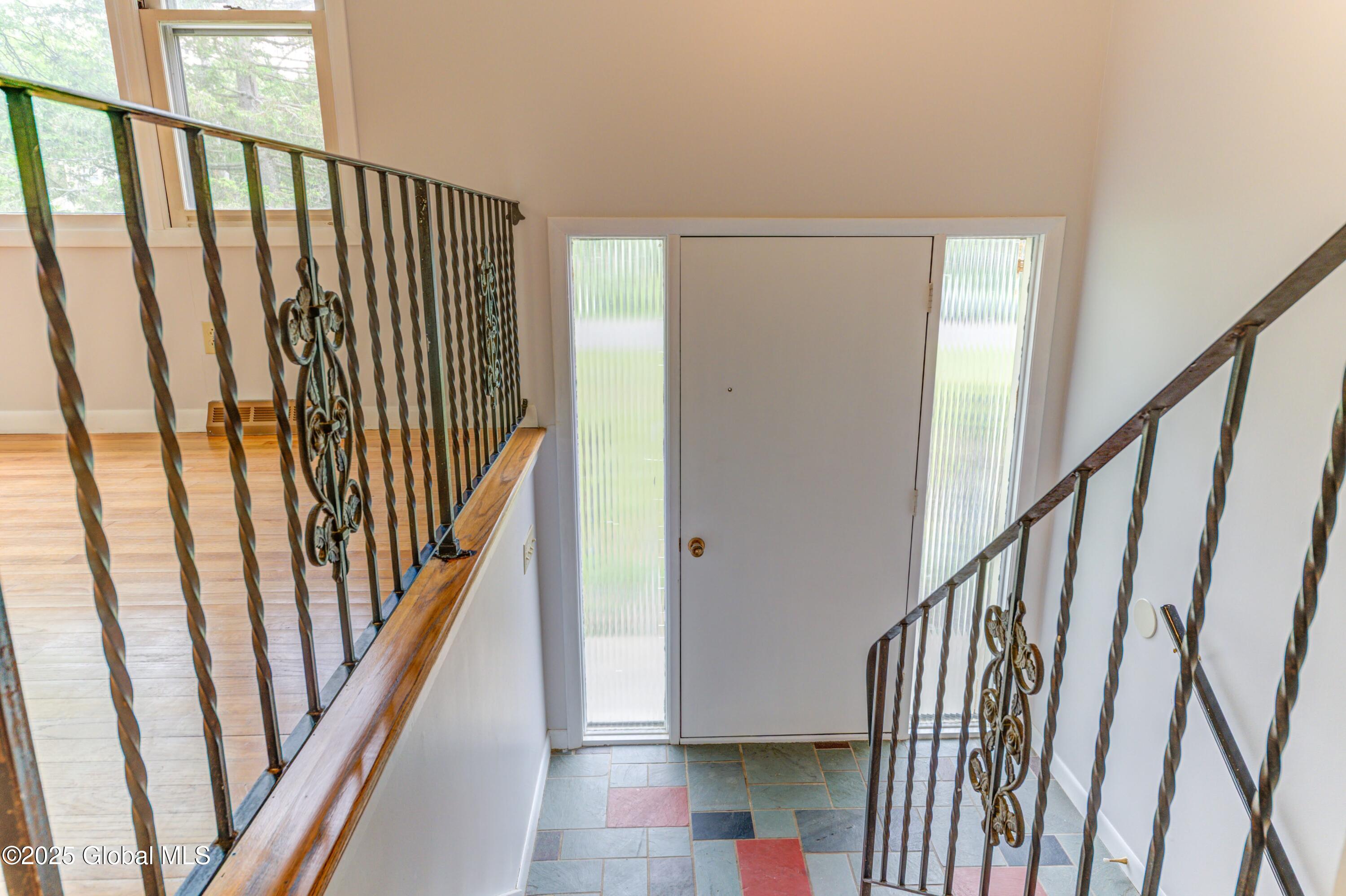 1 Rivercrest Drive, Rexford, New York image 25
