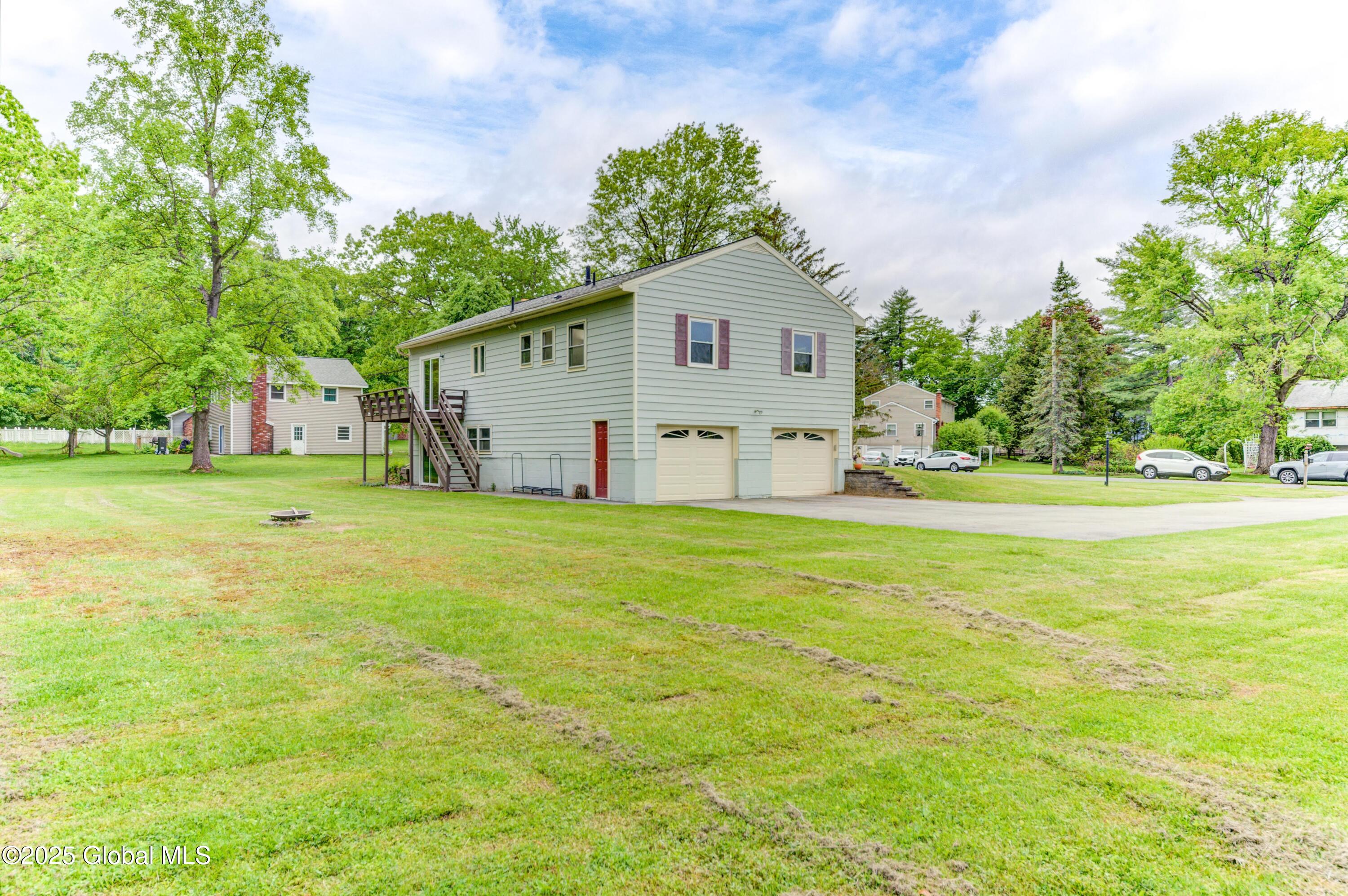 1 Rivercrest Drive, Rexford, New York image 41